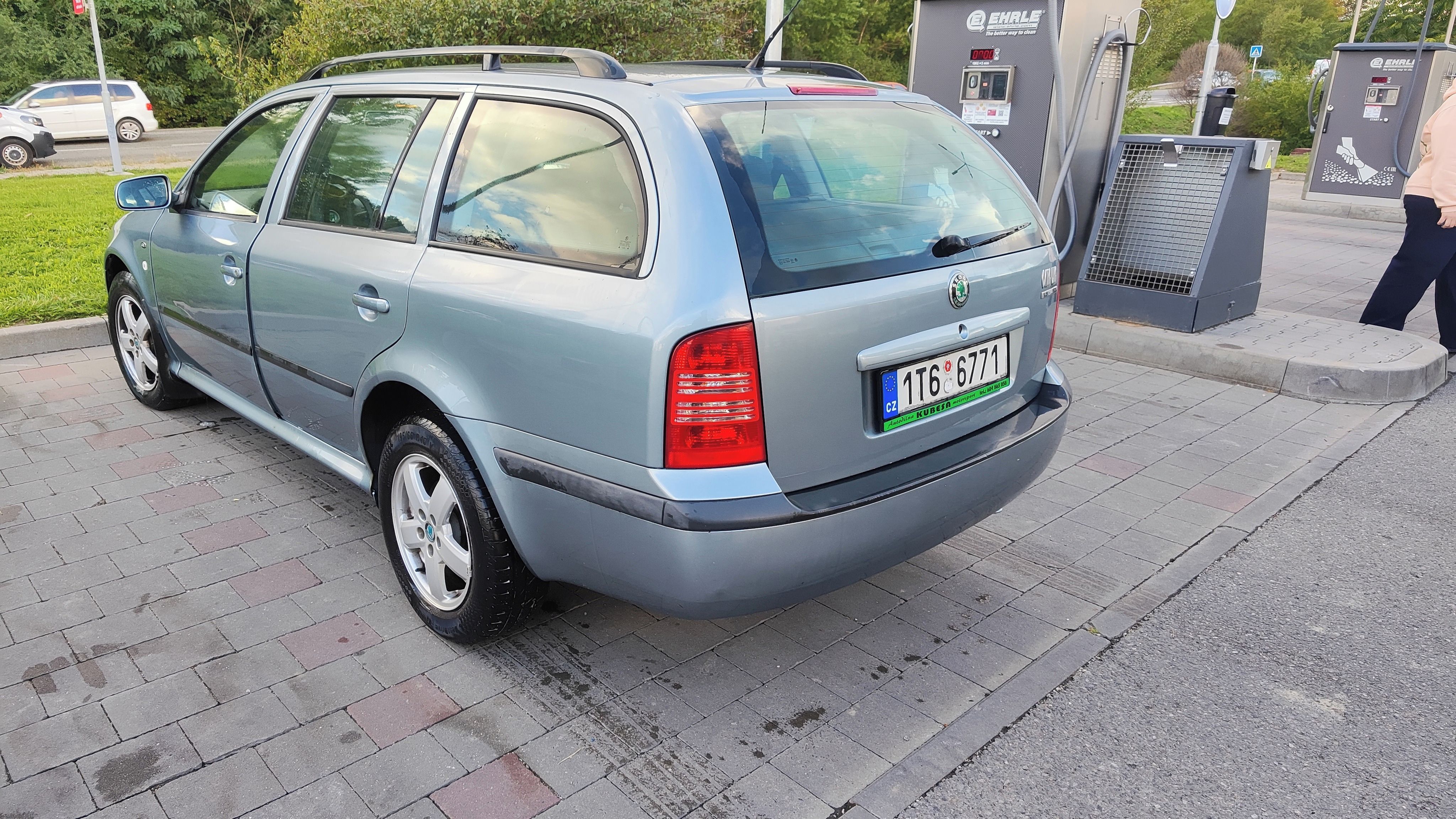 Škoda Octavia, 1.9 TDI, Elegance - fotka 5