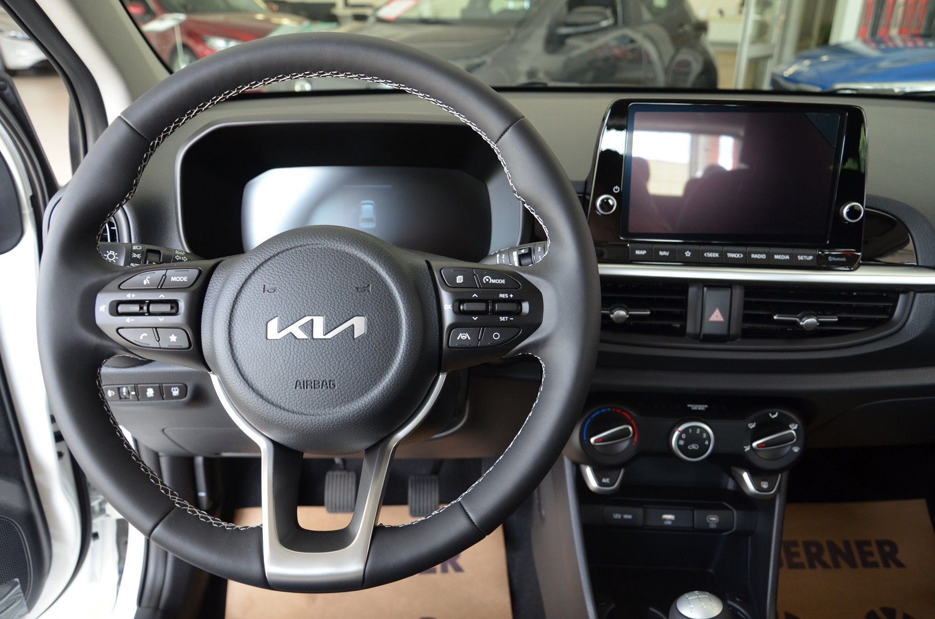 Kia Picanto, 1,0 GDi COMFORT - fotka 4
