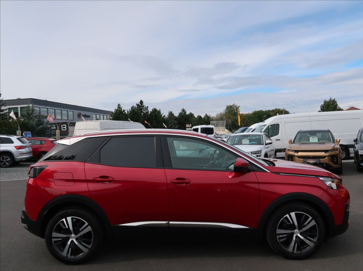 Peugeot 3008, 1,2 PT,96kW,ALLURE,NovéČR,navi - fotka 6