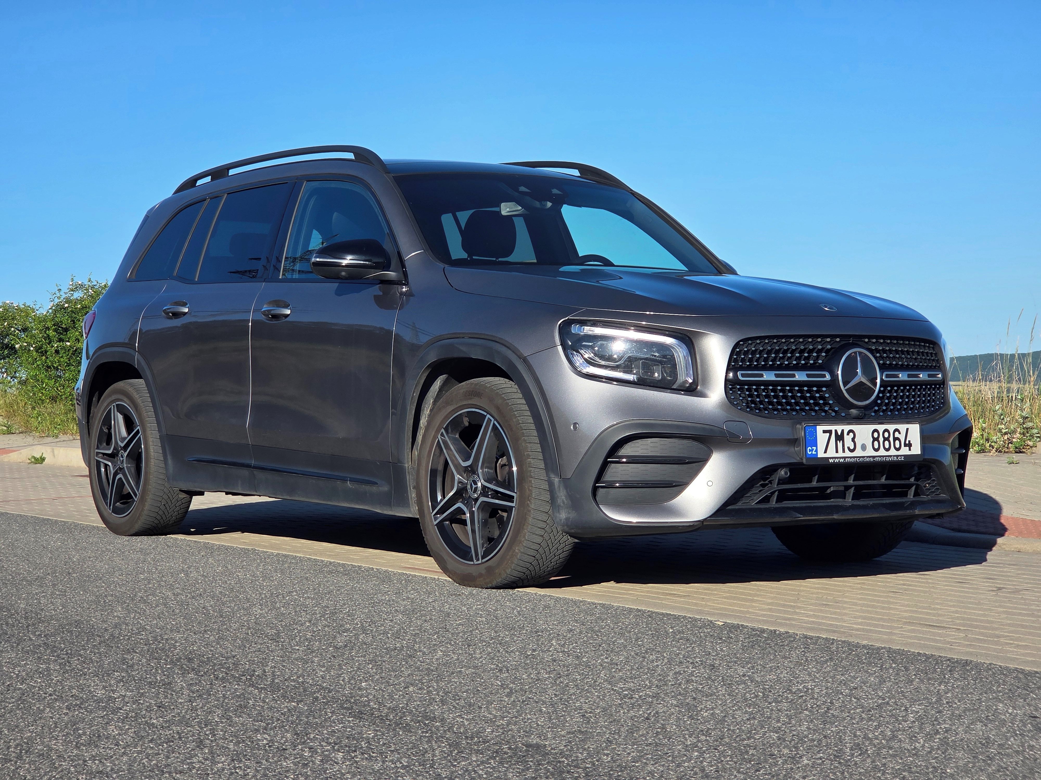 Mercedes-Benz GLB, AMG Line, Panorama, 360°