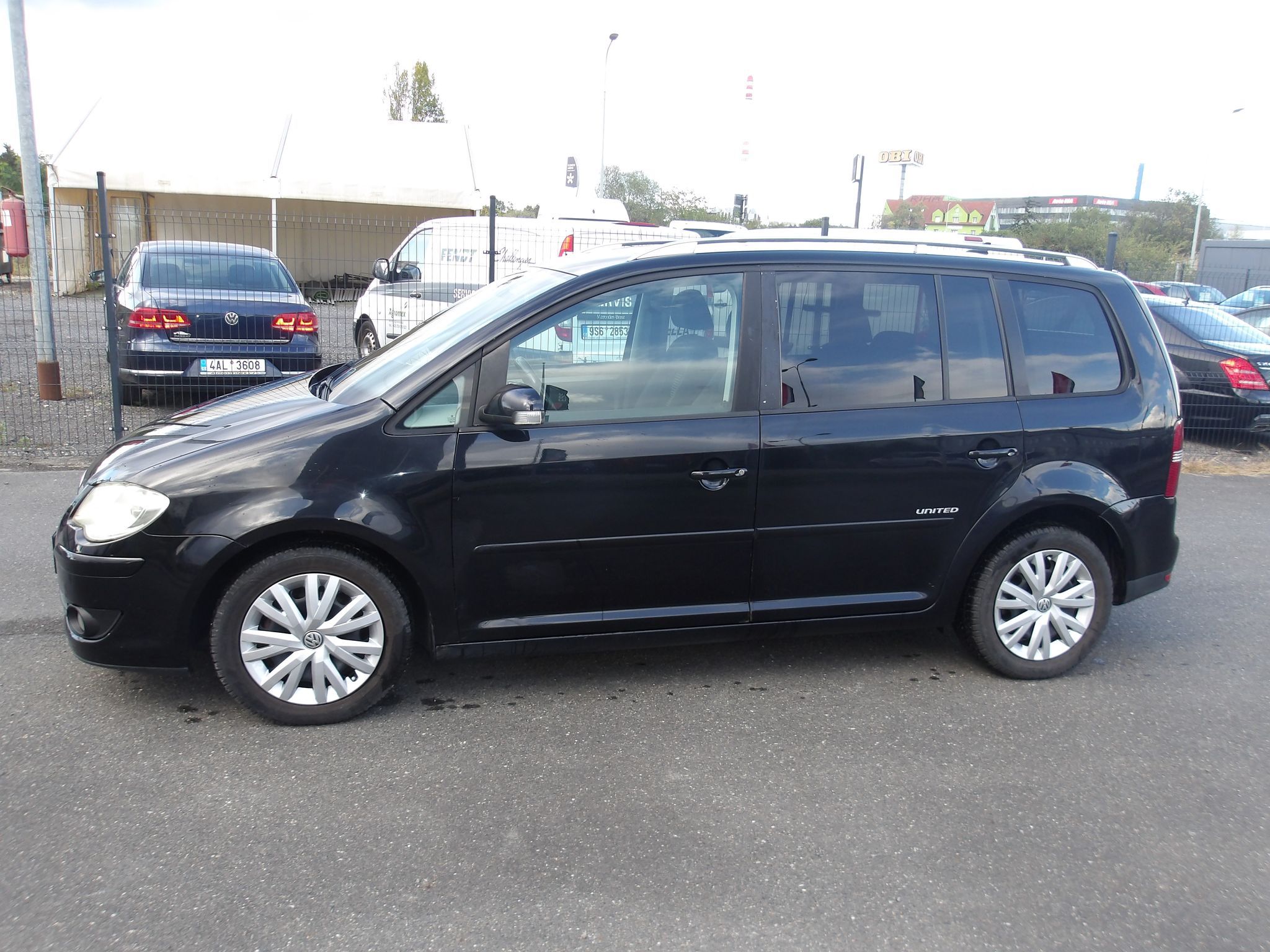 Volkswagen Touran, 2,0TDi 103kW PĚKNÝ ! - fotka 5