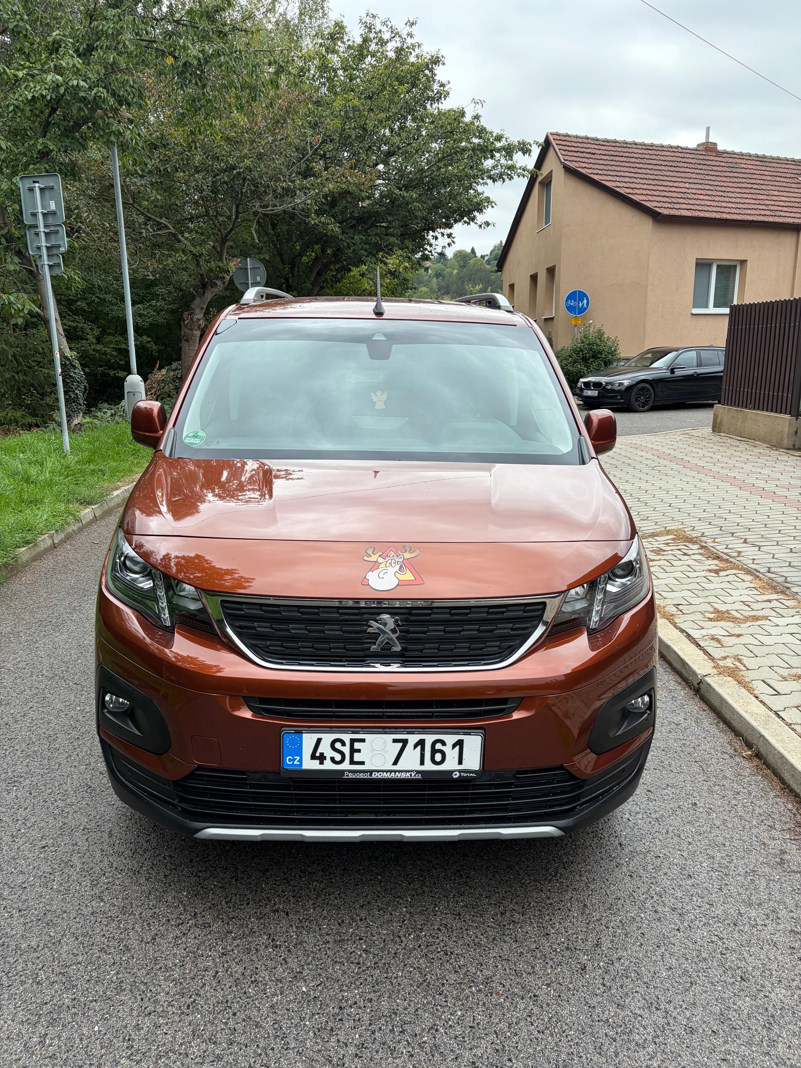 Peugeot Rifter, Peugeot Rifter 7 míst - fotka 3