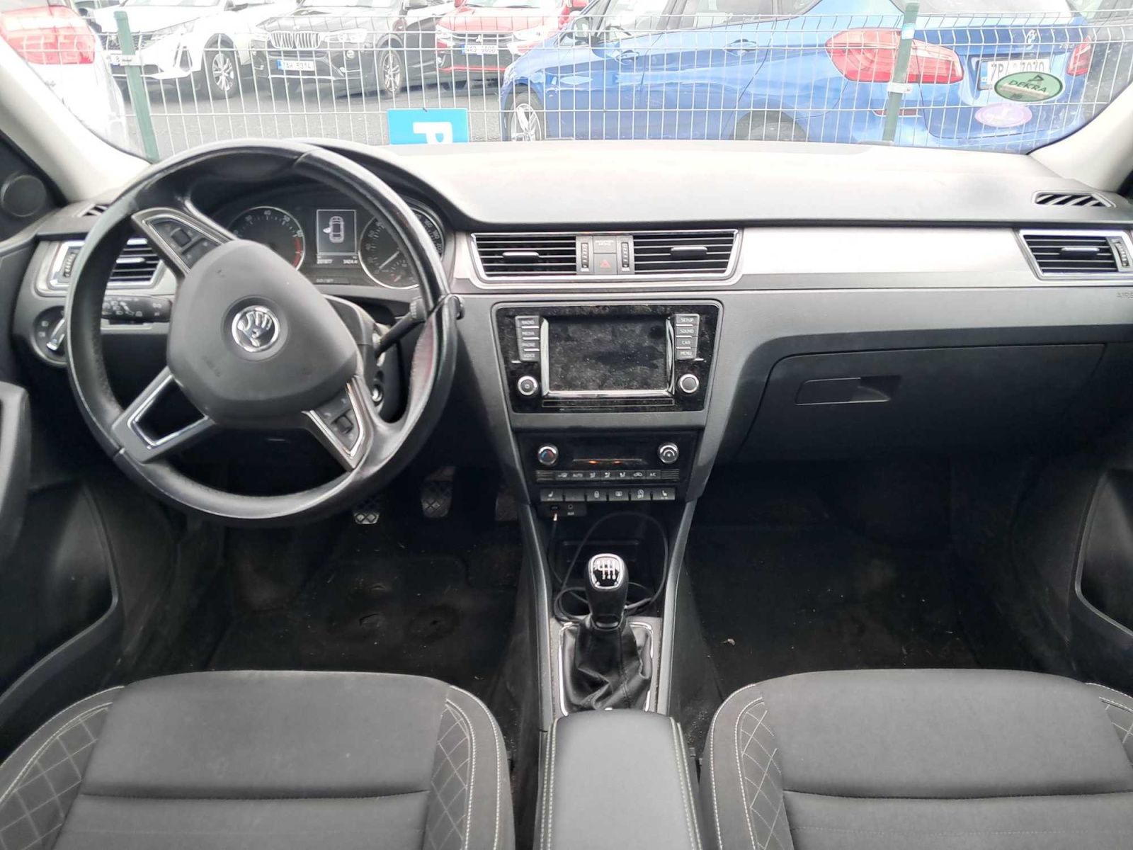 Škoda Rapid, 1.2 TSI, Serv.kniha - fotka 3