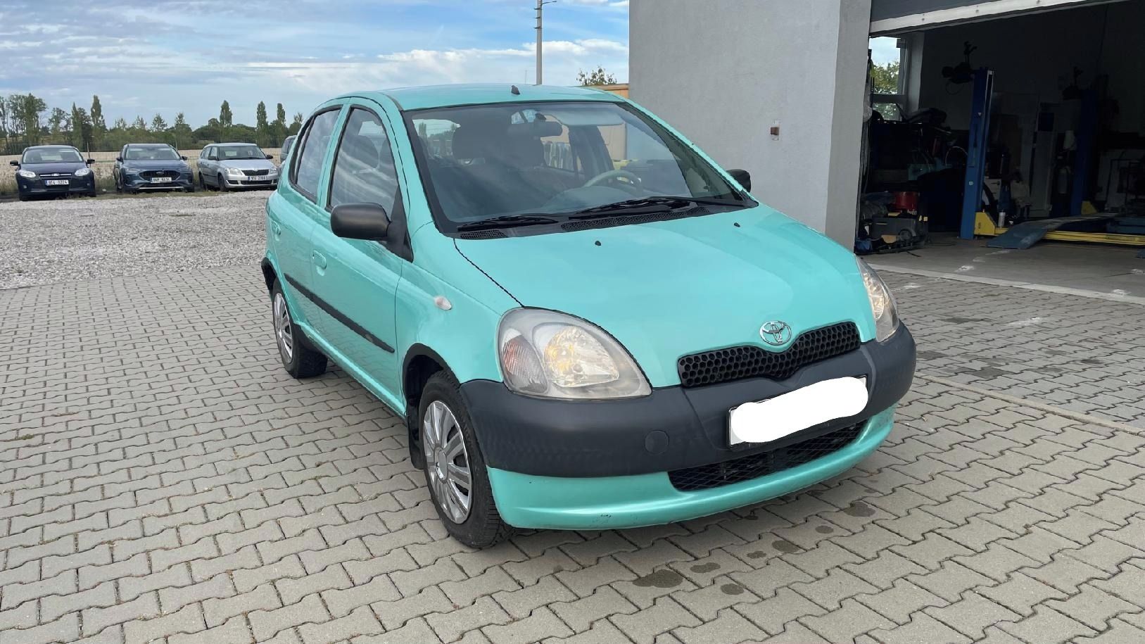 Toyota Yaris, 1.0 NA DÍLY POJIZDNÉ
