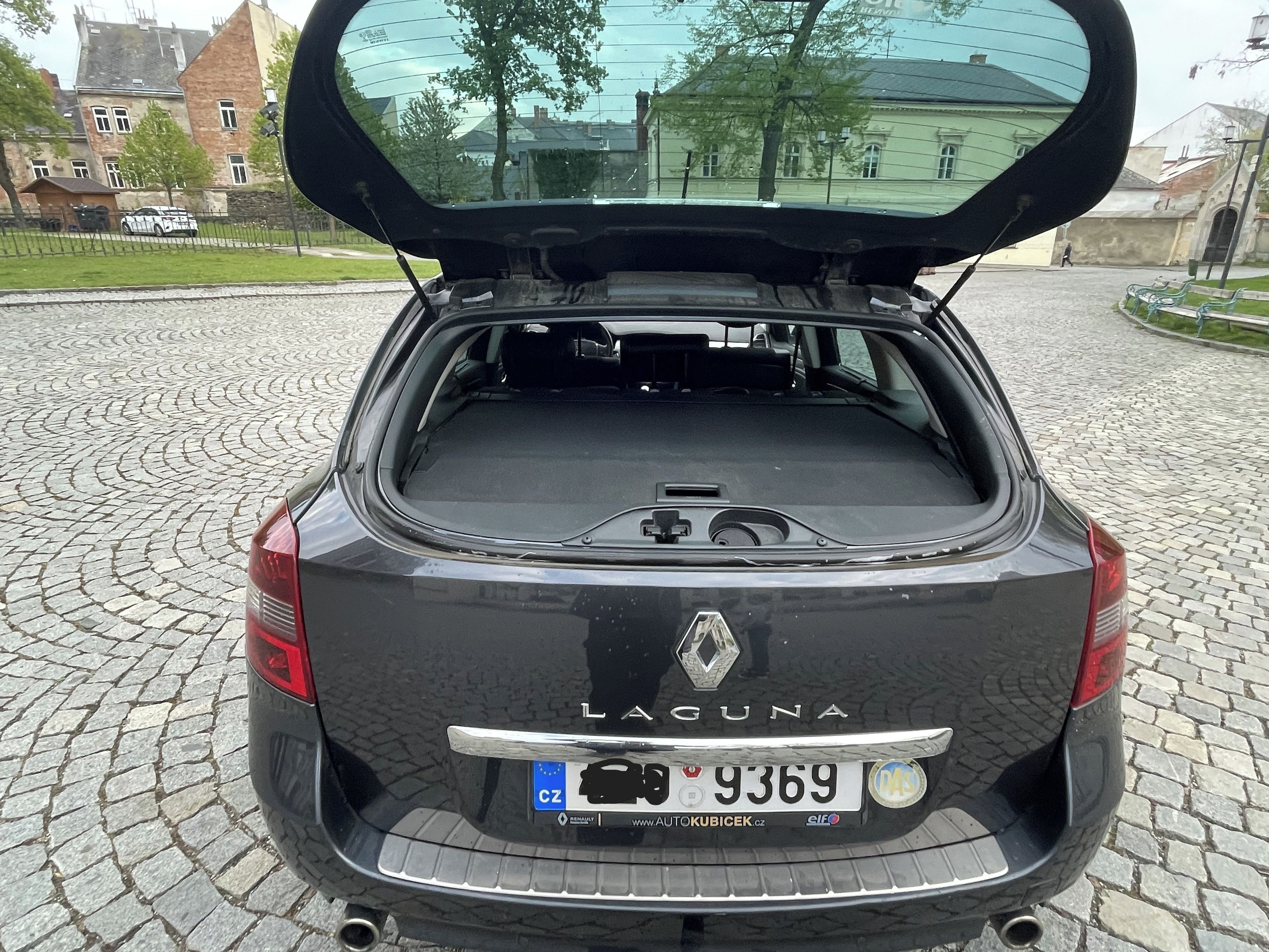 Renault Laguna, Renault Laguna III Black edit. - fotka 4