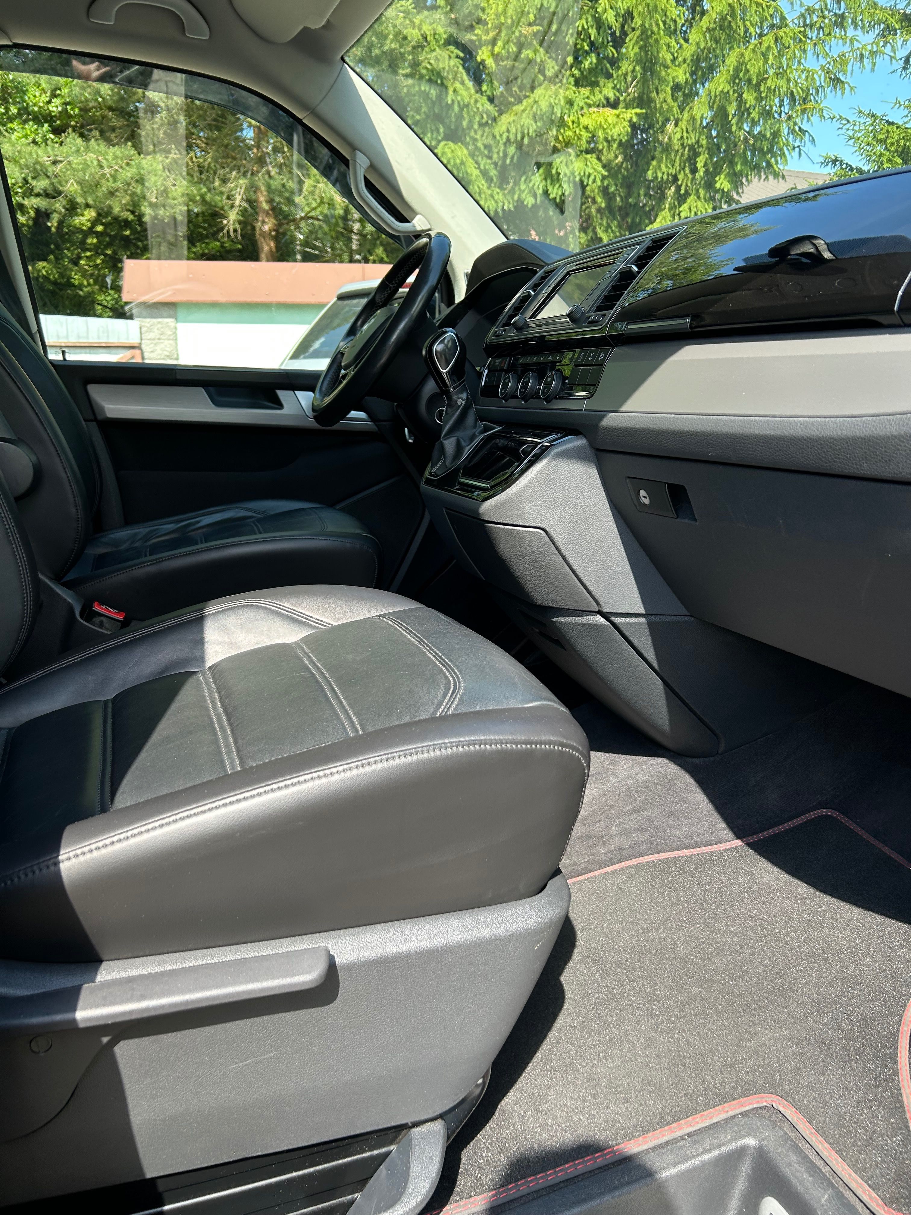Volkswagen Multivan, VW MULTIVAN 2.0 150kw DSG 4x4 - fotka 3