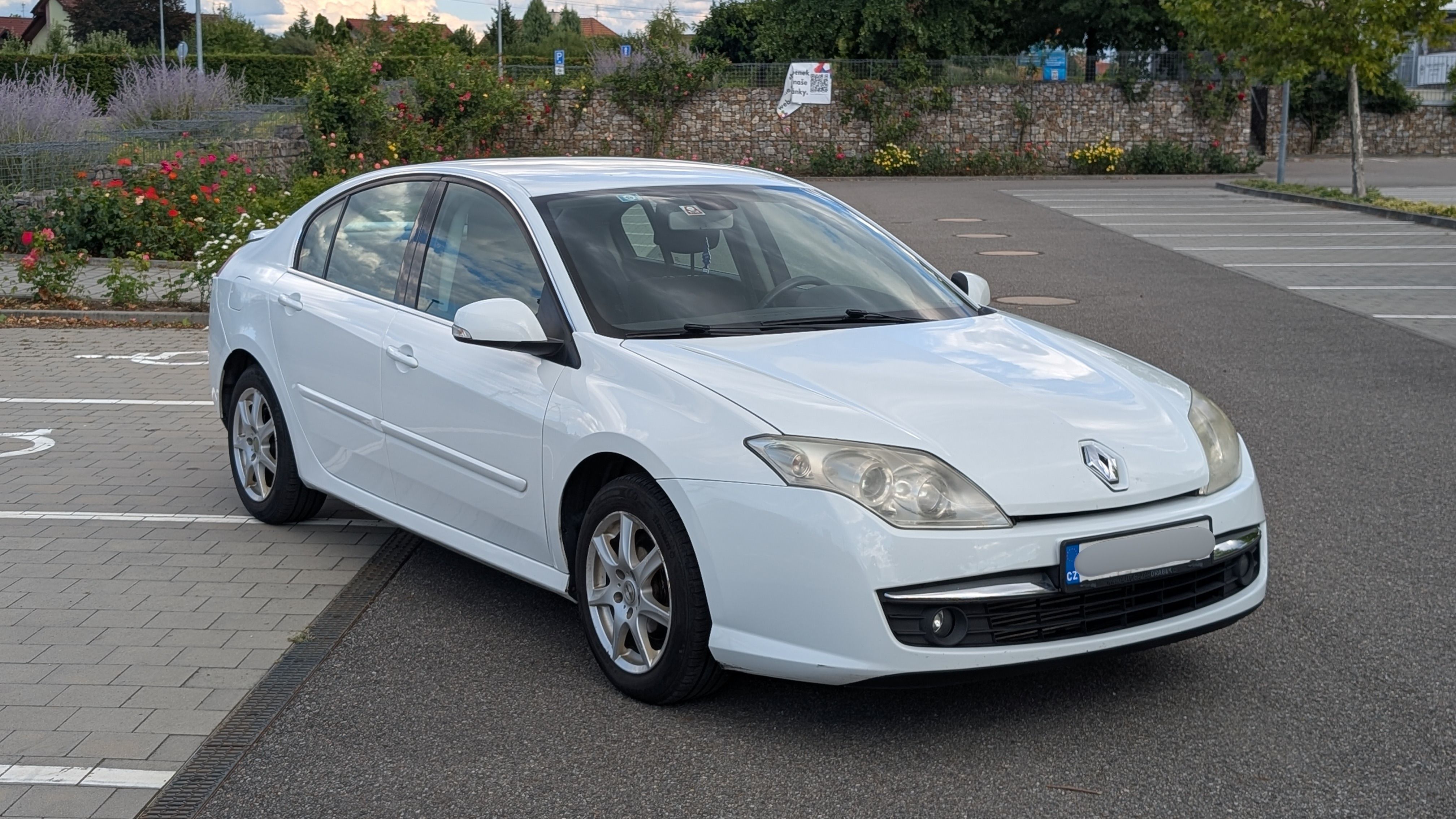 Renault Laguna, 1.5 dCi Liftback, STK 05/2028 - fotka 4