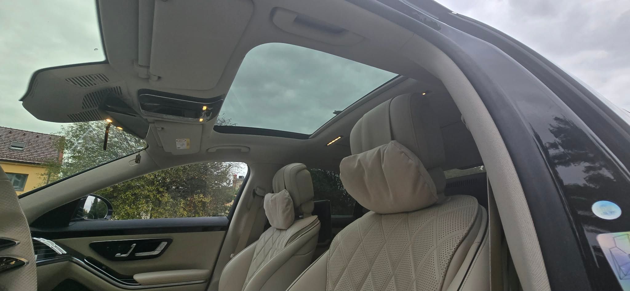 Mercedes-Benz Třídy S, S400 D 4MATIC - fotka 5