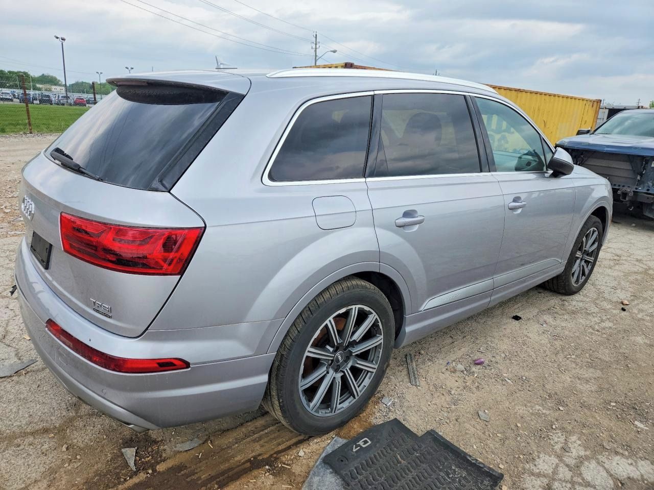 Audi Q5, Auto na cestě - fotka 4