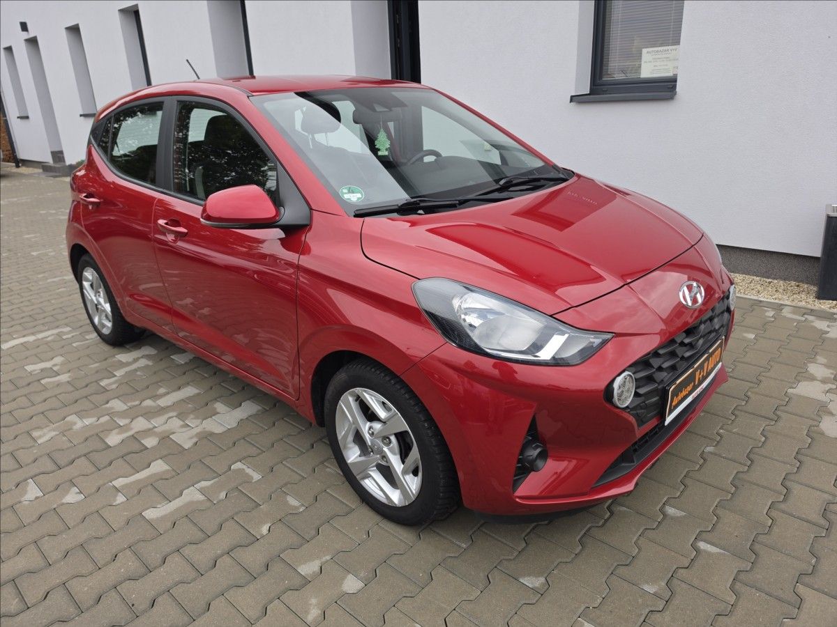Hyundai i10, 1,0 49KW vyhř. volat + sedadla - fotka 4