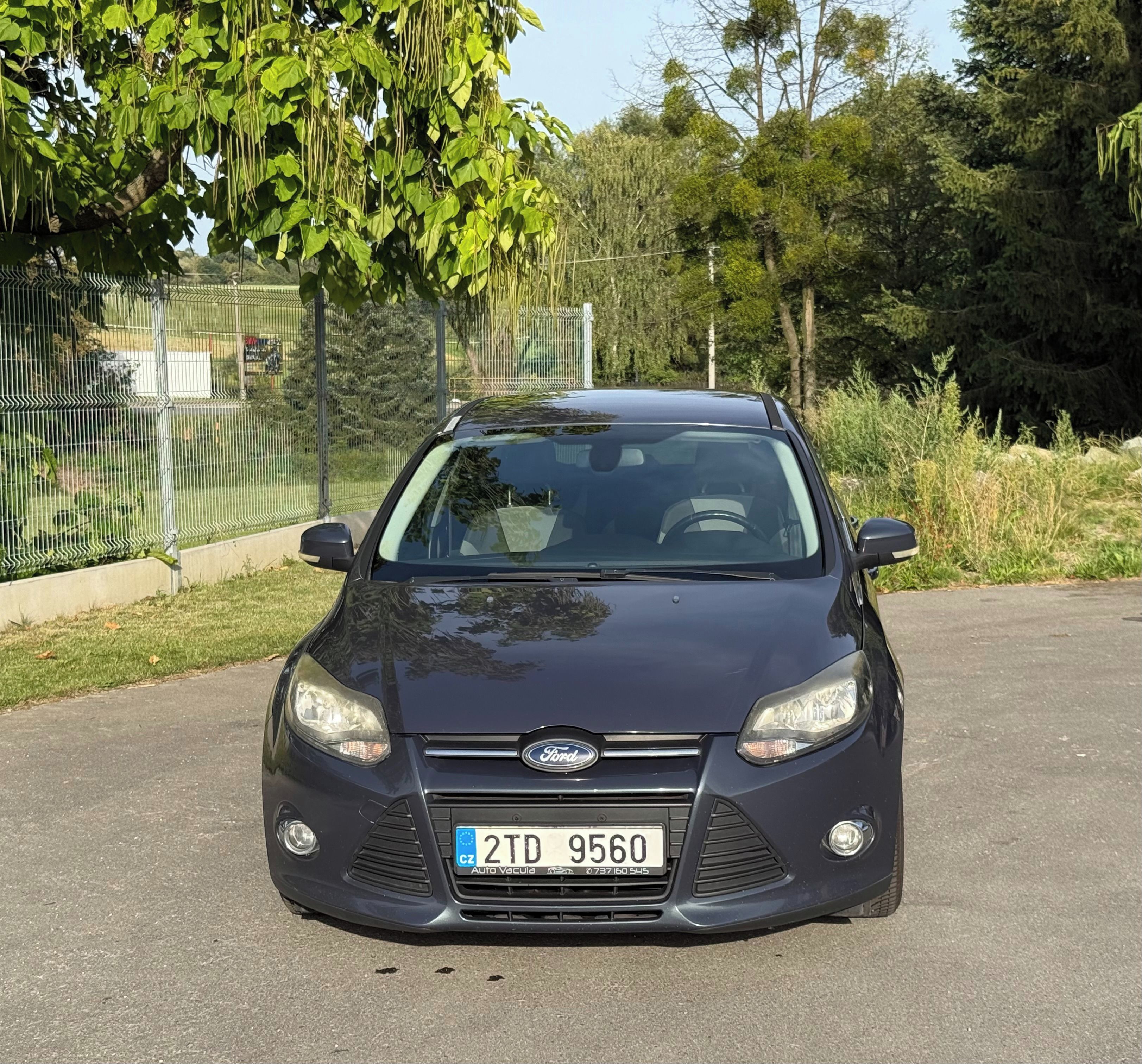 Ford Focus, 2.0 TDCi - fotka 2