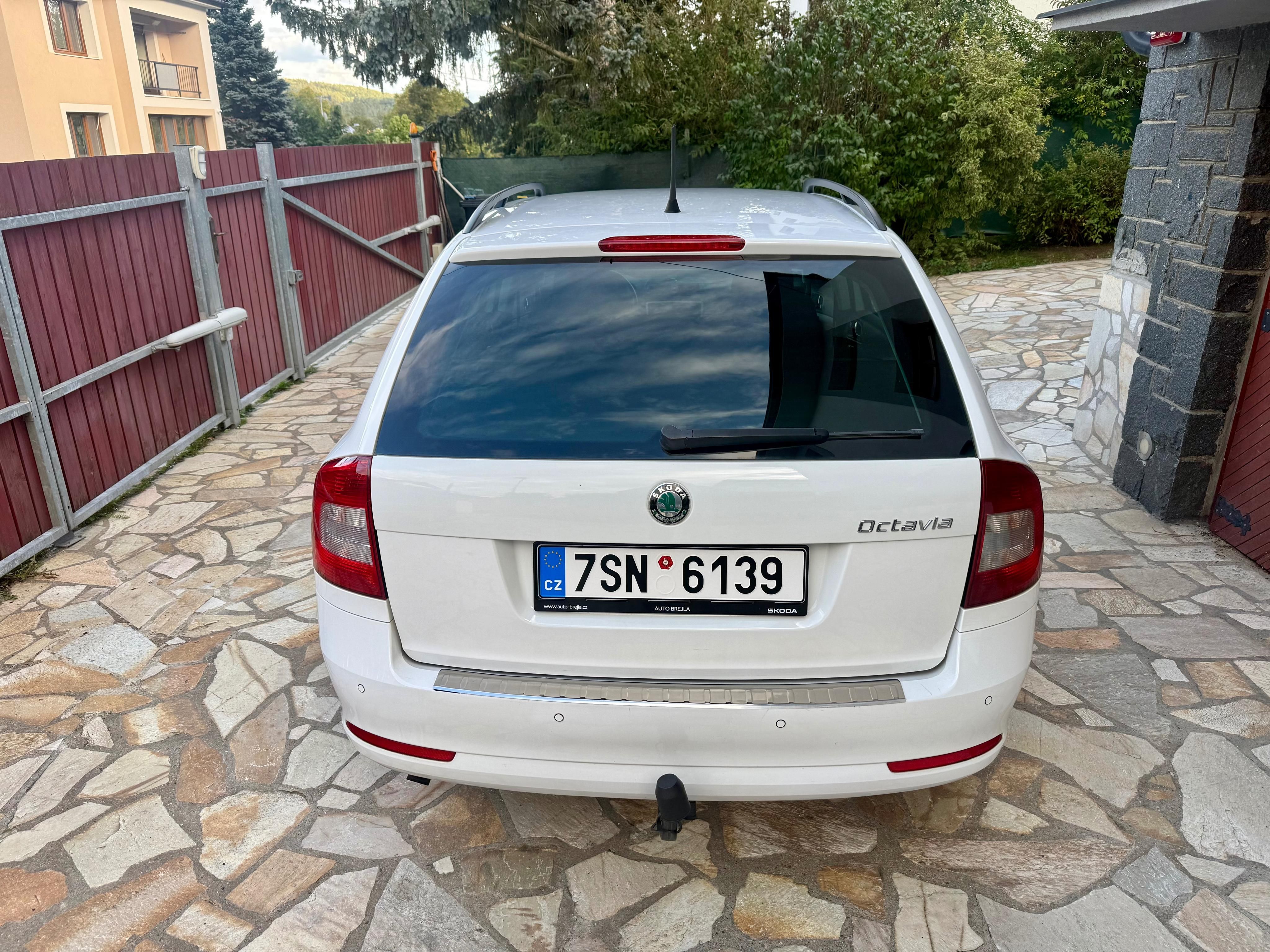 Škoda Octavia, 1.2 TSI 77KW AMBITION - fotka 5