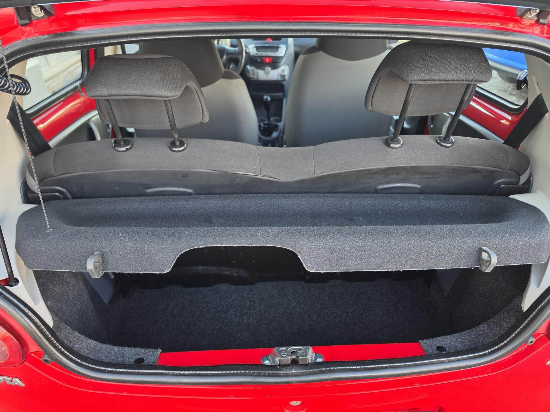 Toyota Aygo, 1.0i 50kw - fotka 5