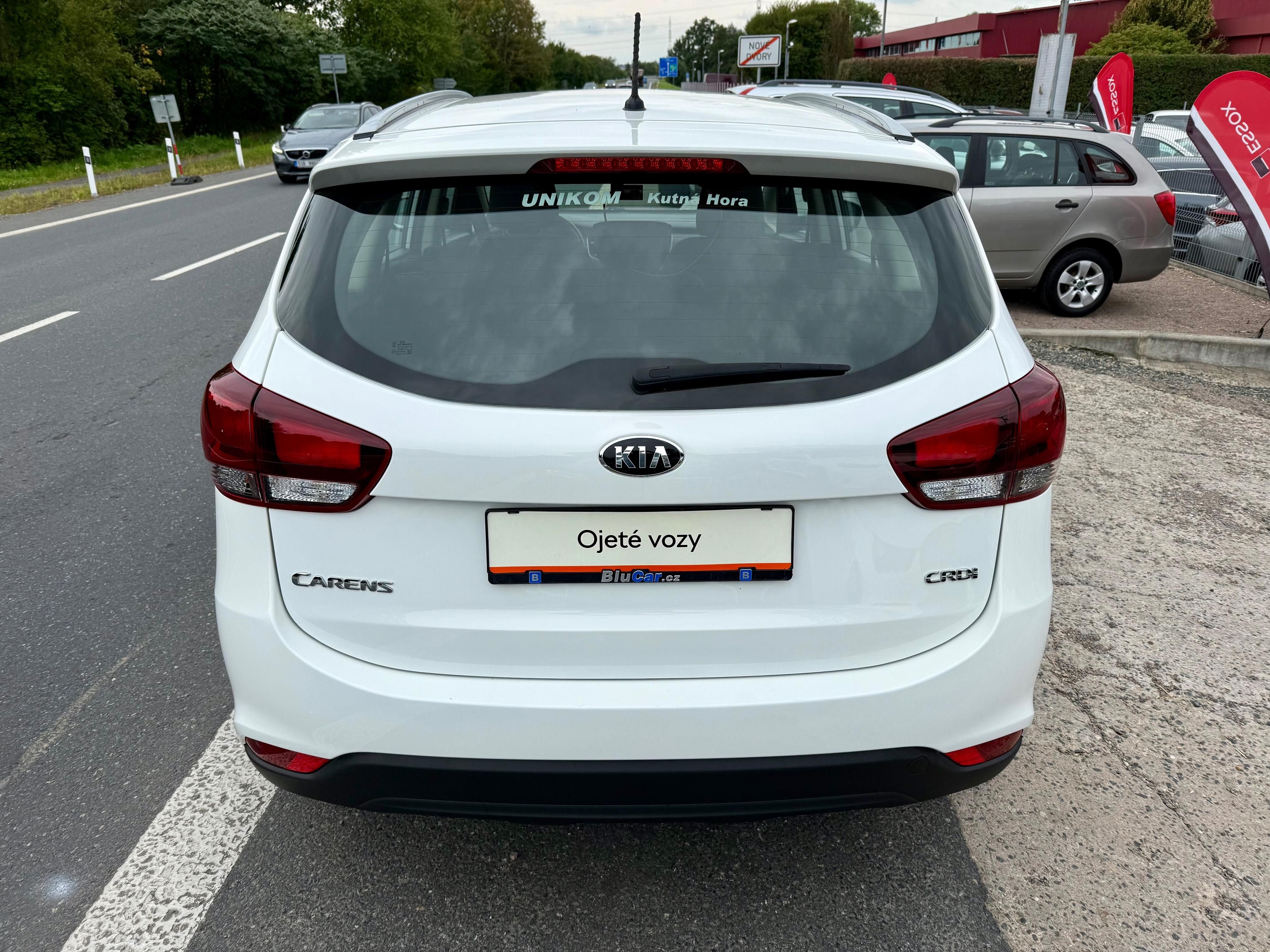 Kia Carens, 1.7CRDi 85kW 1.majitel ČR - fotka 4