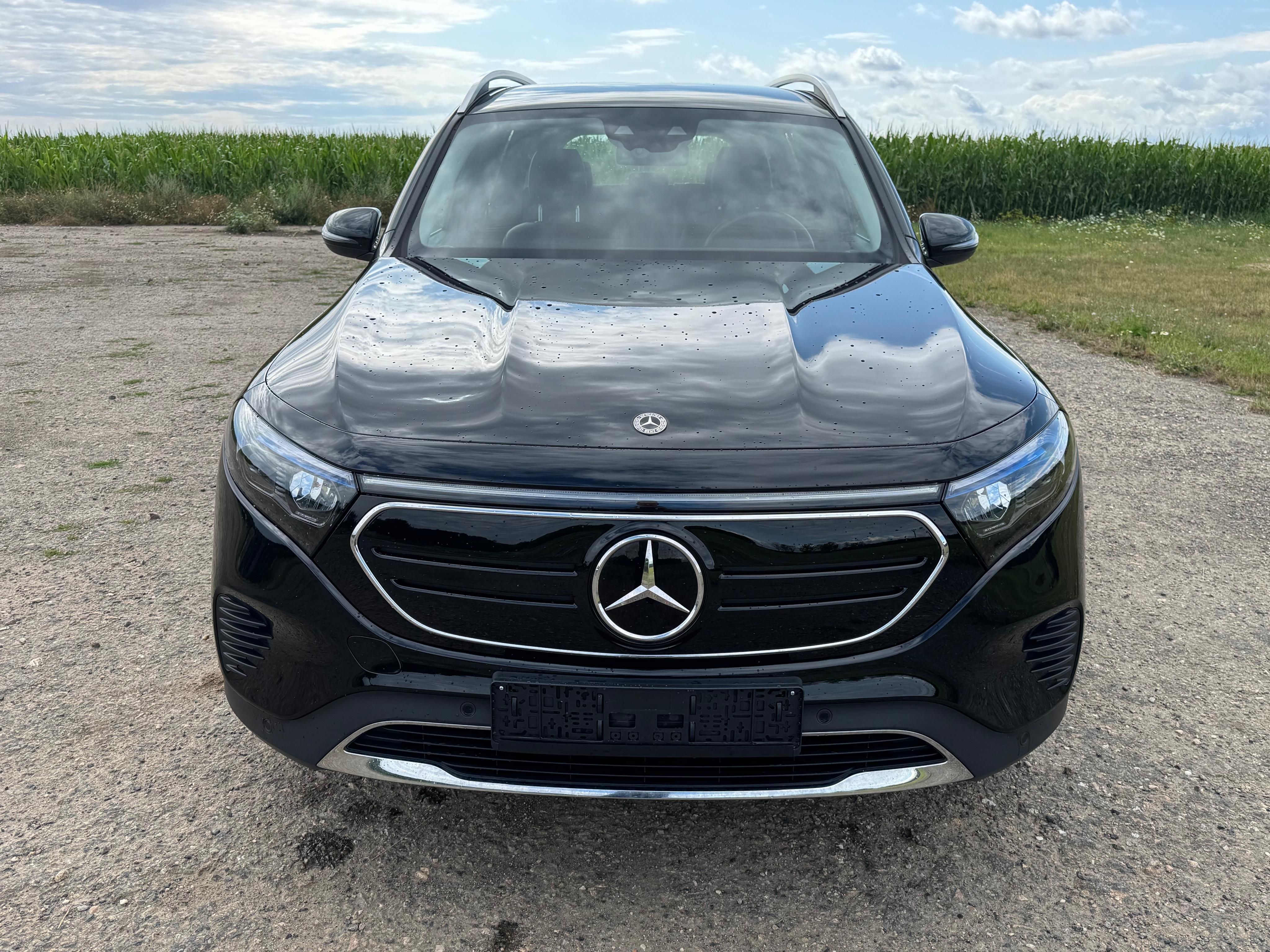 Mercedes-Benz EQB, AVILOO 96 % | 1. majitel | DPH - fotka 2