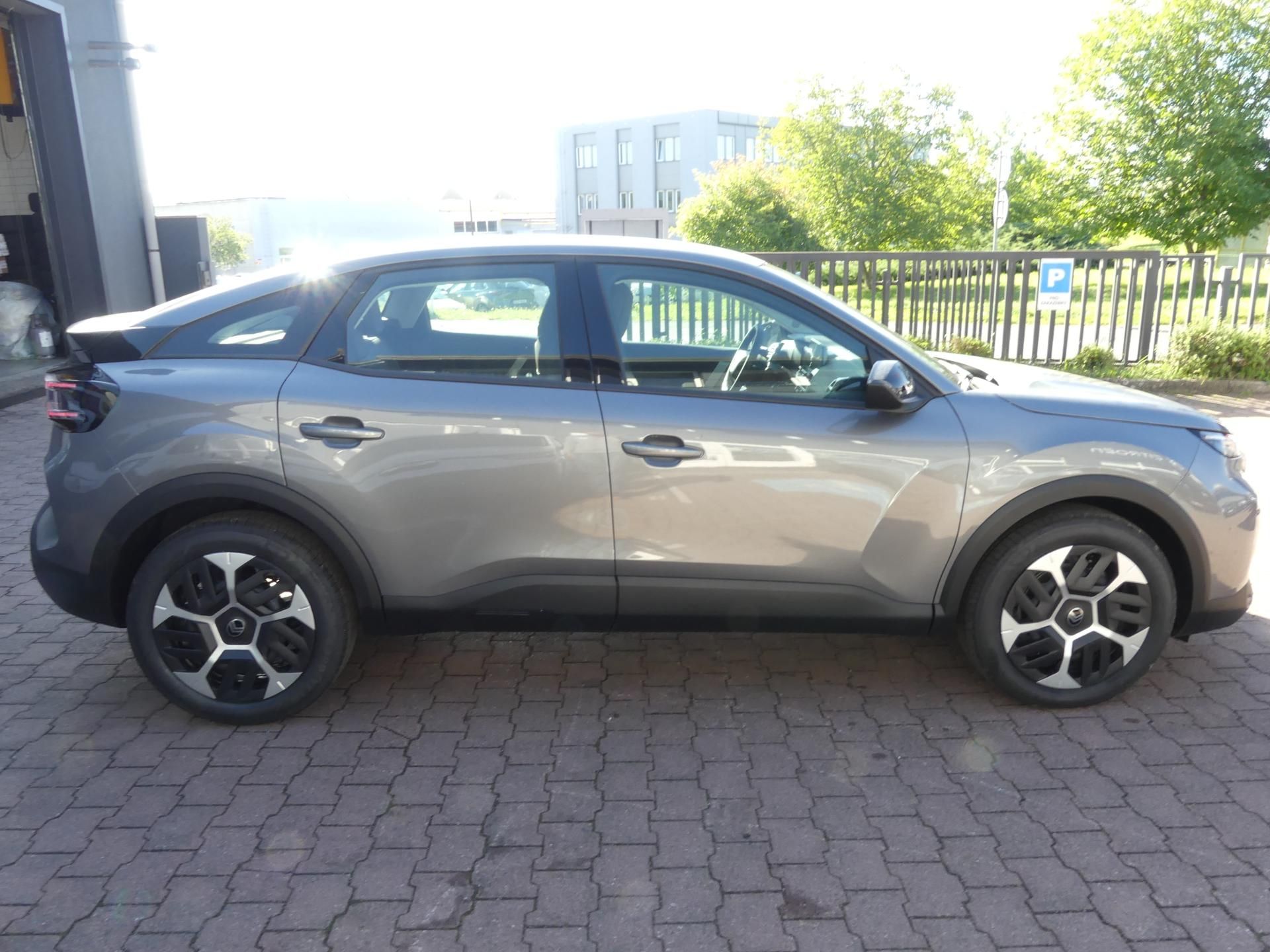 Citroën C4, PLUS Hybrid 145k Automatic - fotka 4