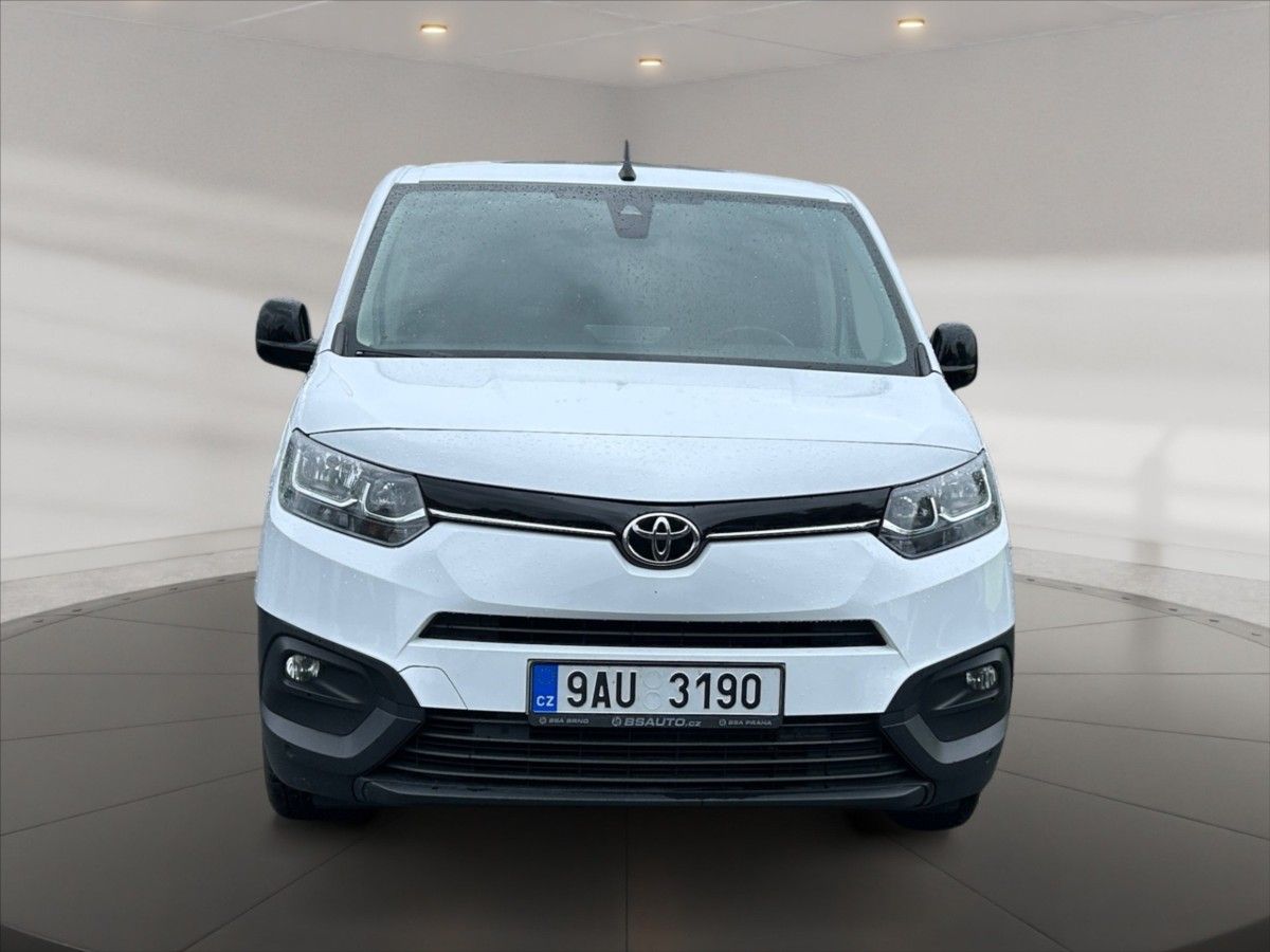 Toyota Proace City, 1,5 D4D 130 extraLComfort - fotka 2