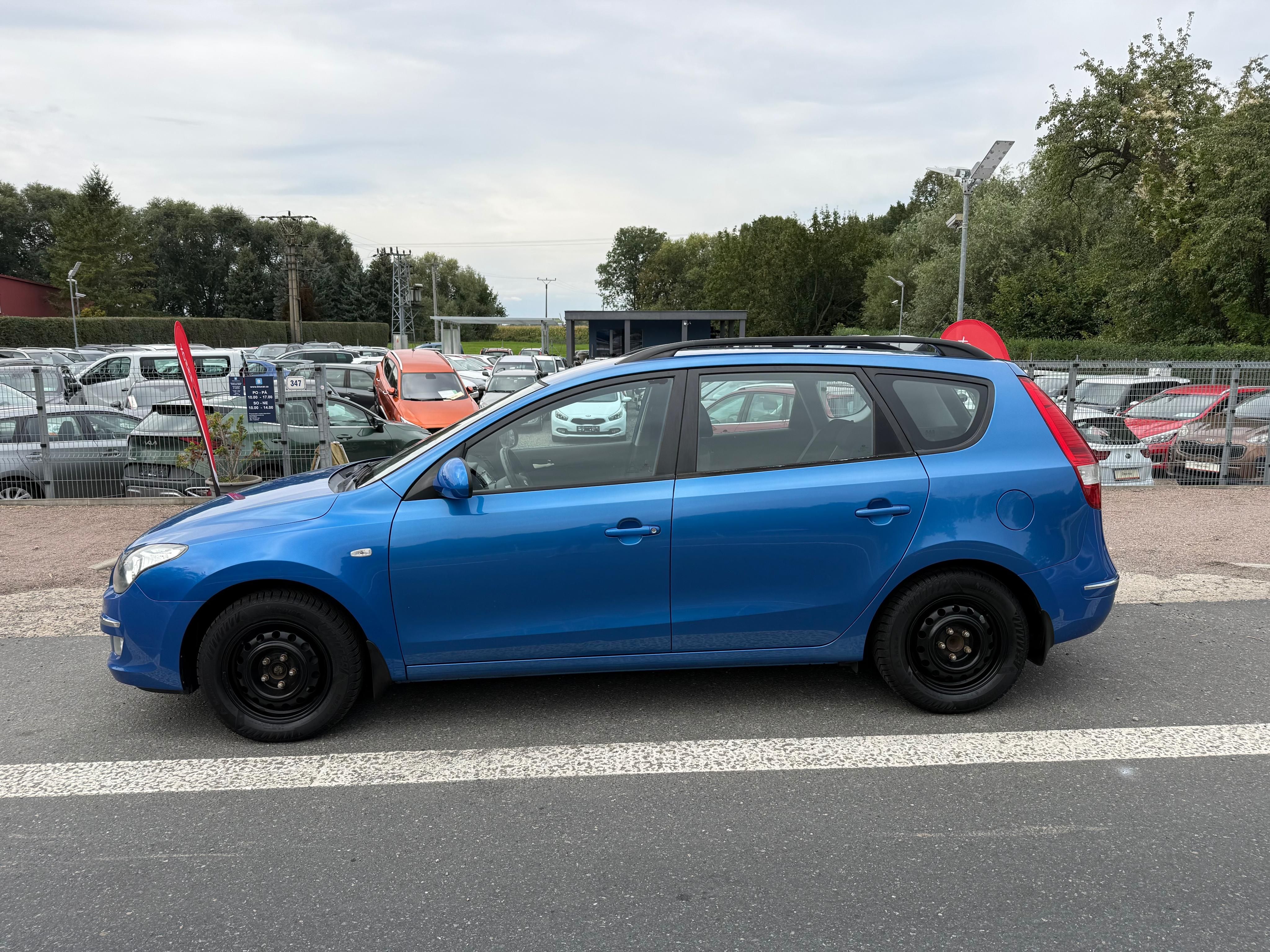 Hyundai i30, CW1.4i 80kW 1.Majitel ČR - fotka 4