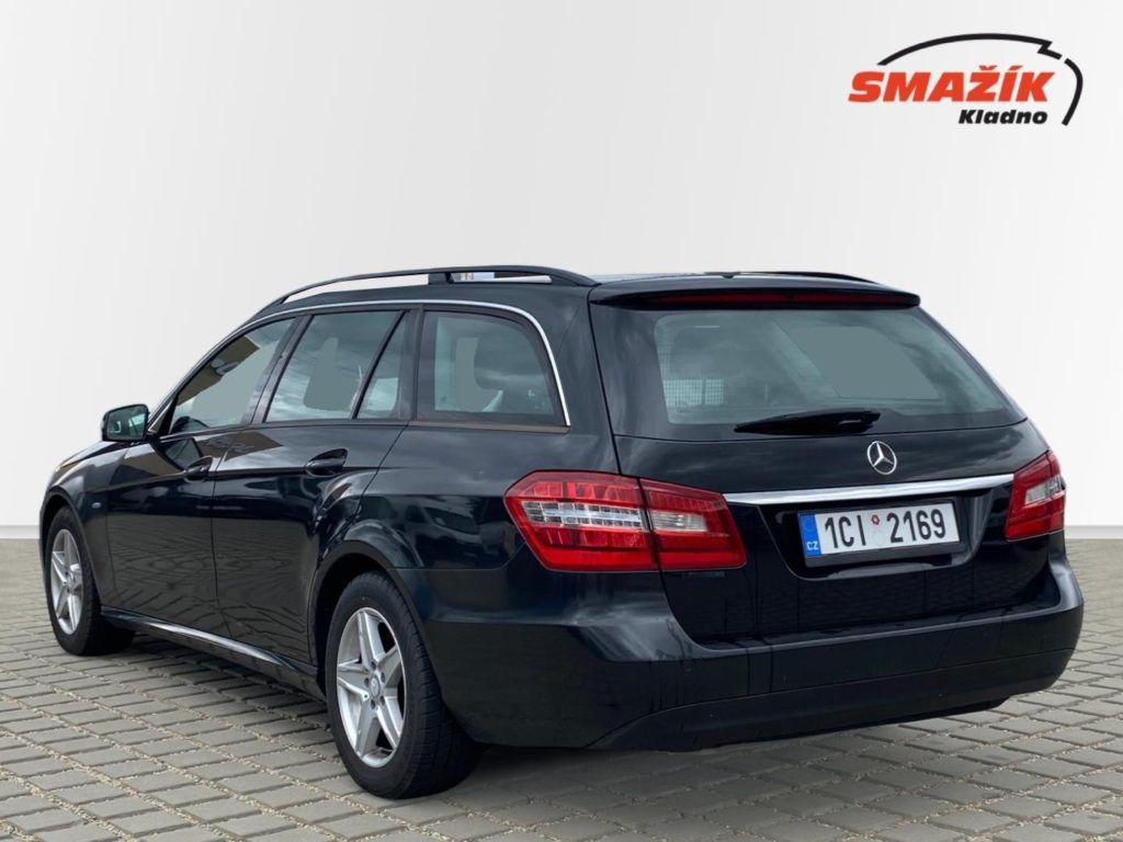 Mercedes-Benz Třídy E, 220 CDI (125kW) NM Aut. - fotka 4