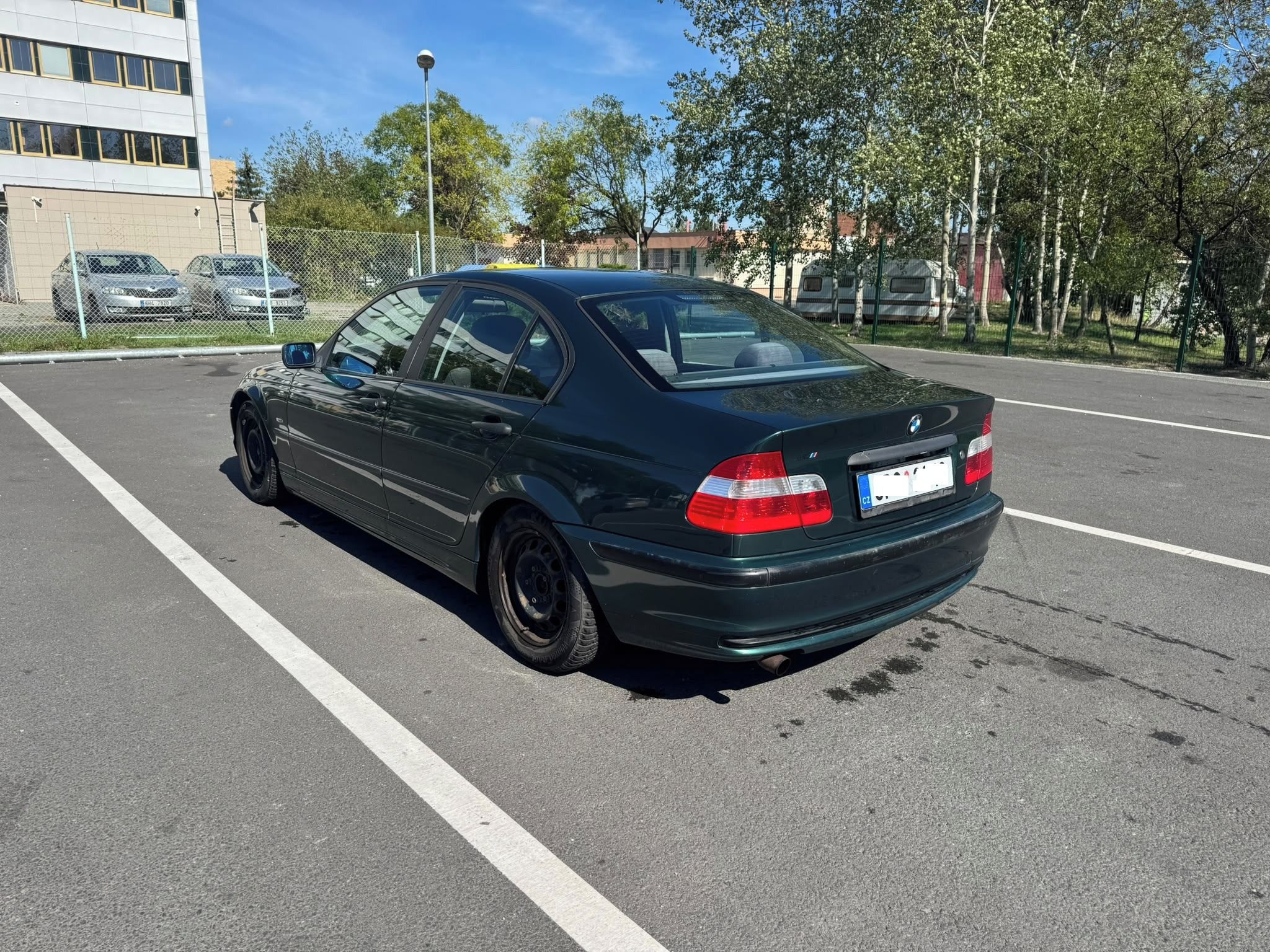 BMW Řada 3, 1.9 (benzín) - fotka 2