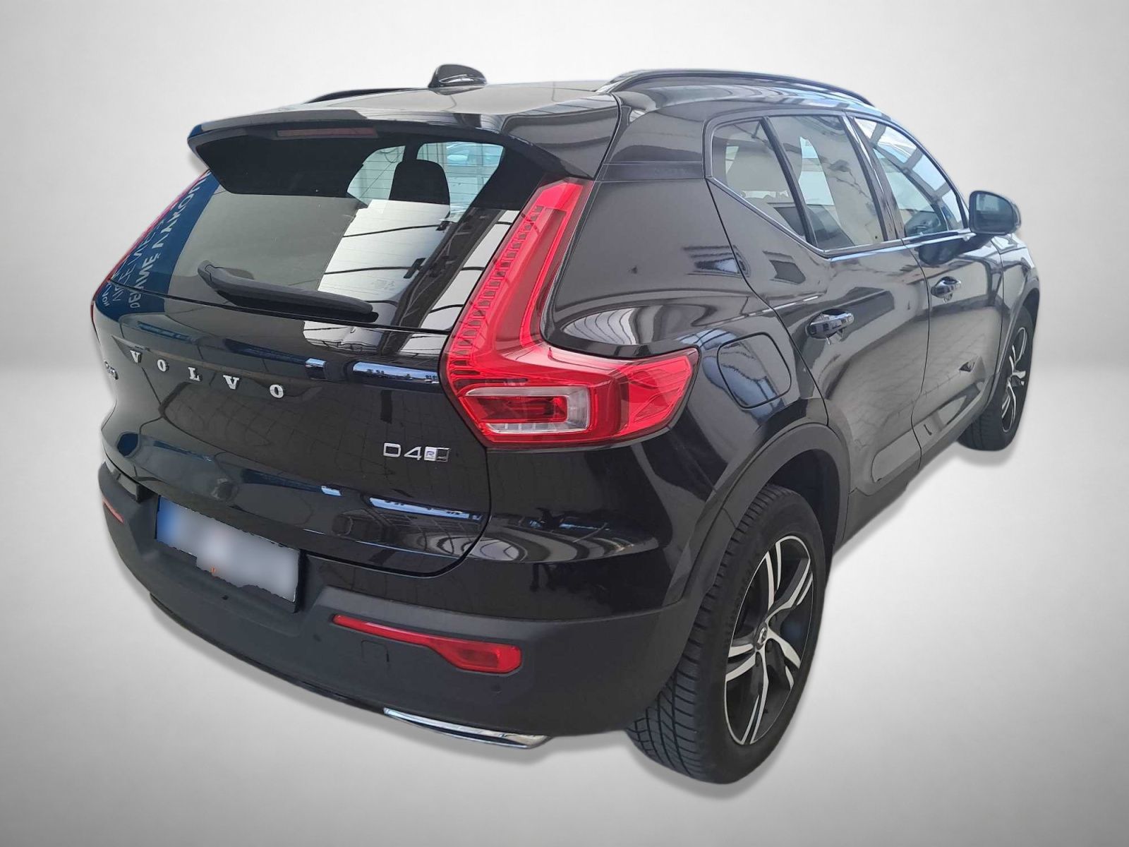 Volvo XC40, D4 AWD, 4X4, Automat, Kůže - fotka 2
