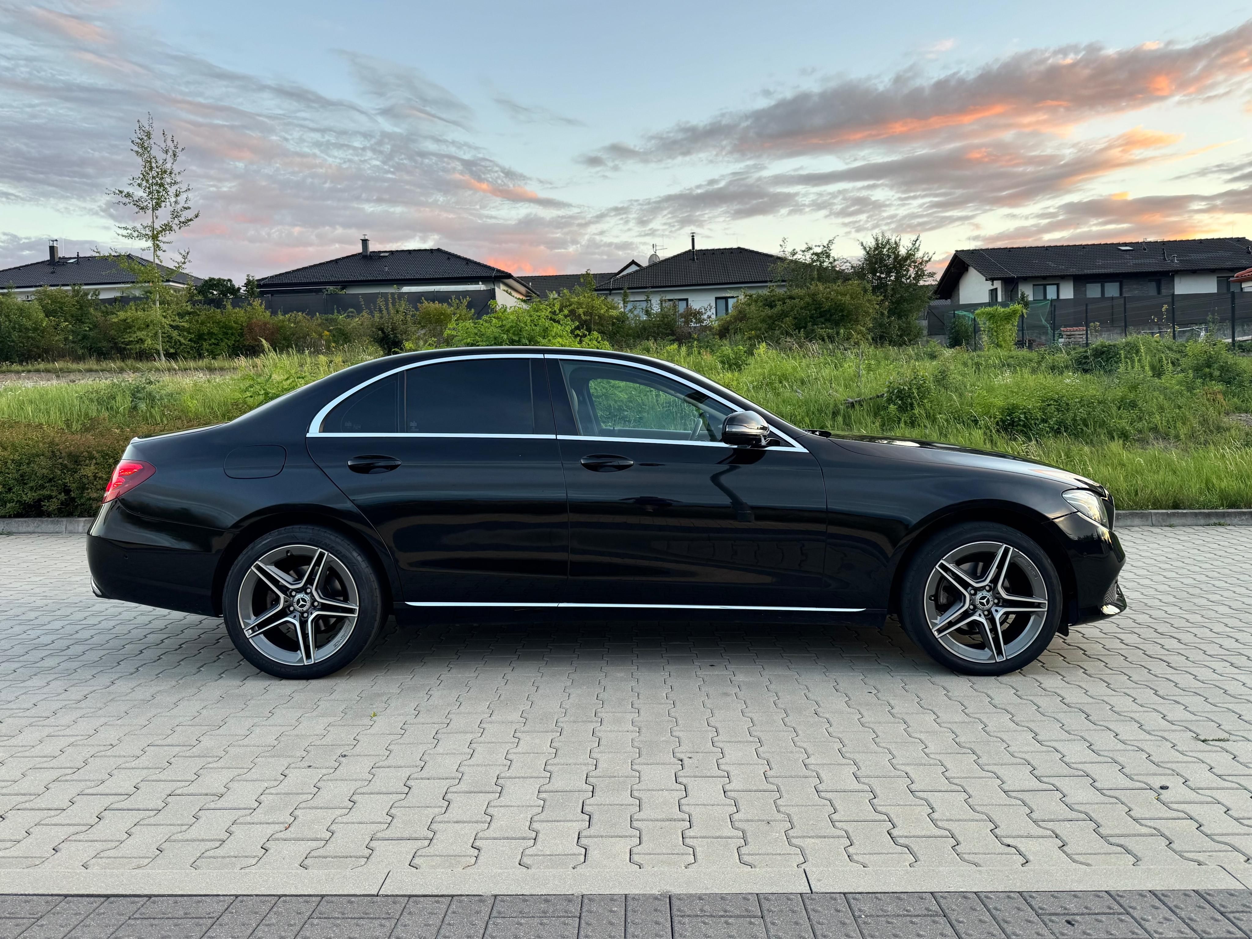 Mercedes-Benz Třídy E, 360° Kamery, Head-Up,Multibeam - fotka 3