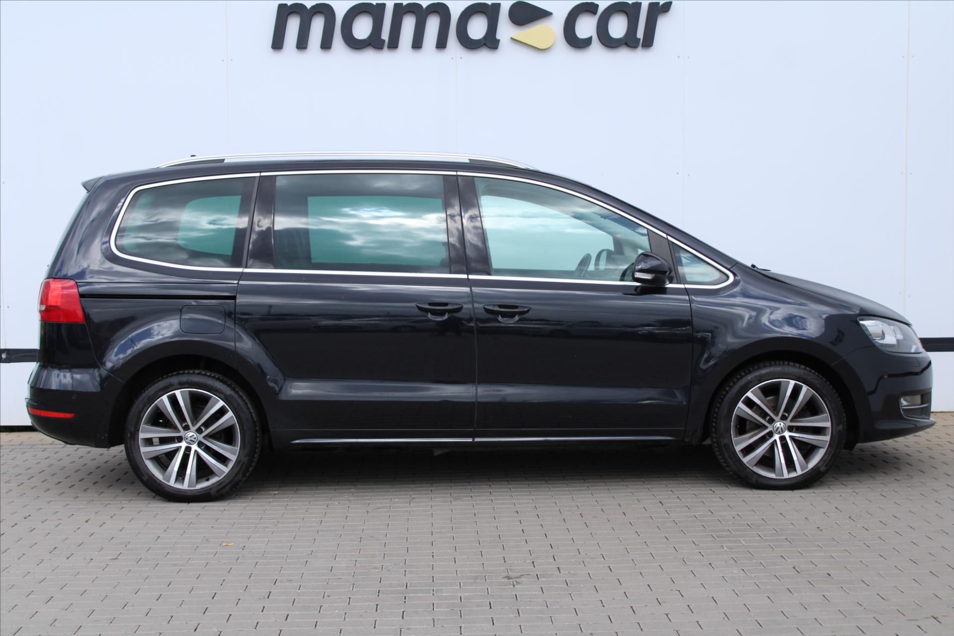 Volkswagen Sharan, 2.0TDI 4MOTION HIGHLINE 7-MÍST - fotka 2