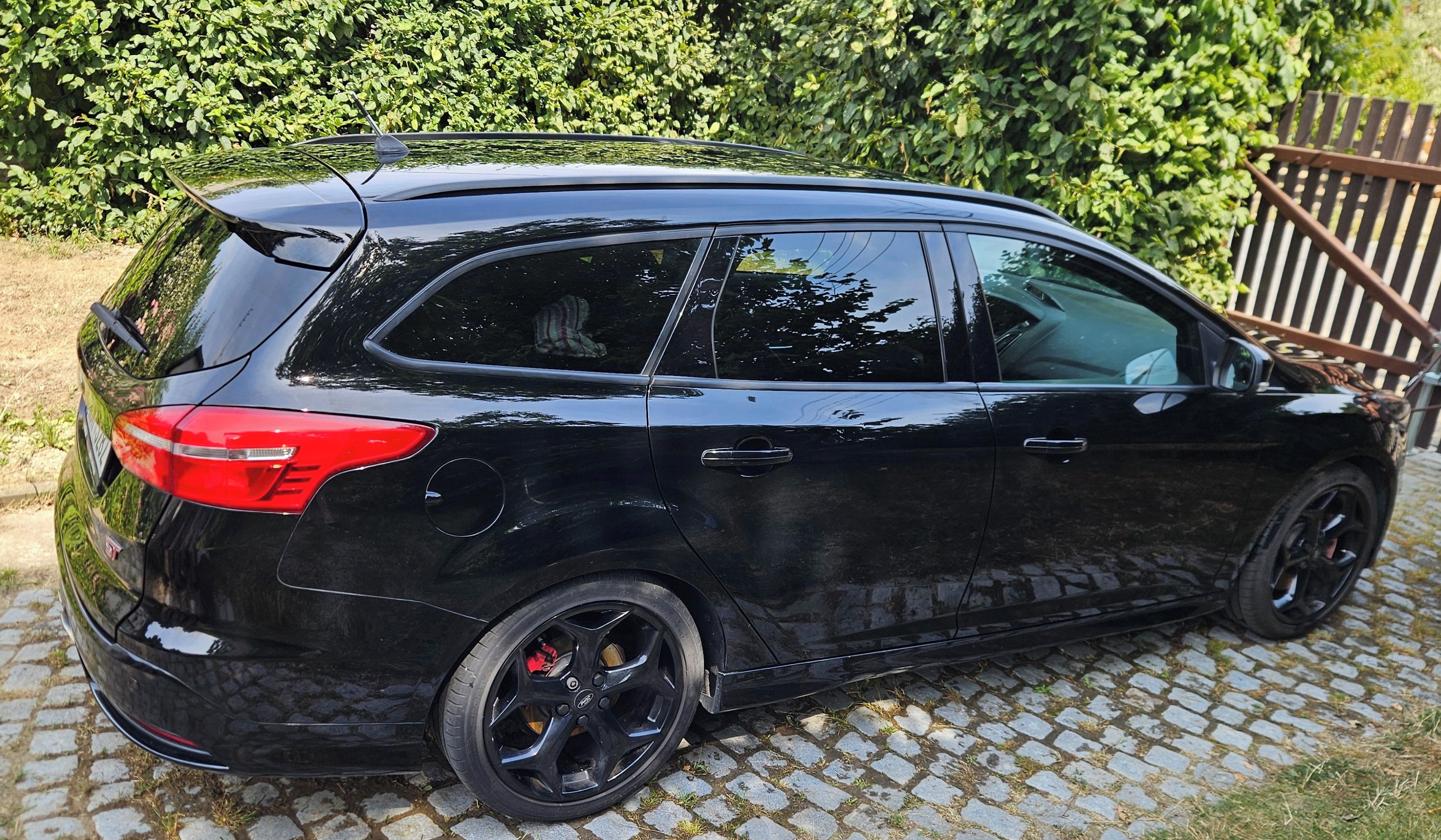 Ford Focus, Ford Focus ST 2017 Kombi - fotka 2