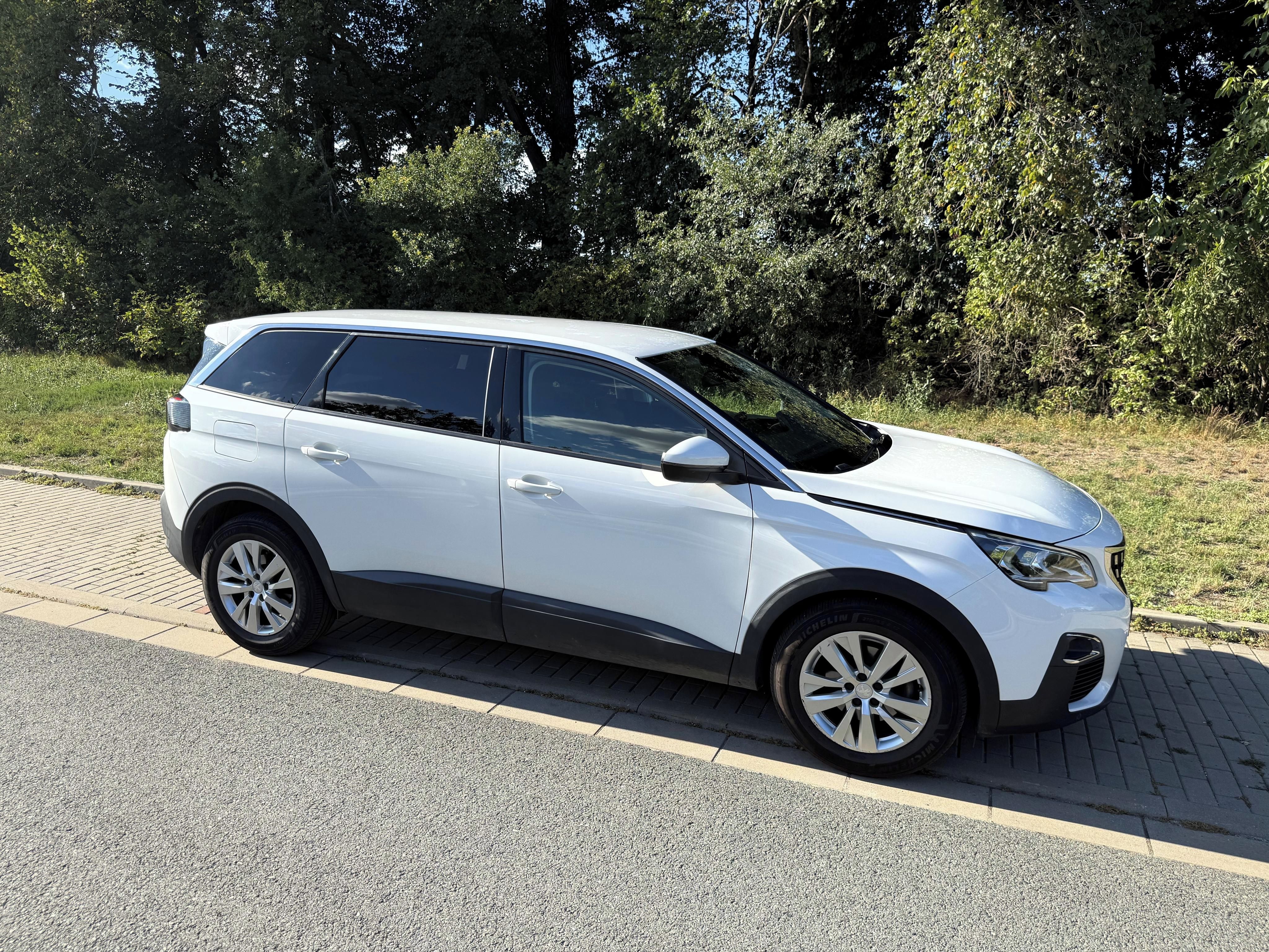 Peugeot 5008, 7 míst,1. majitel,ČR,servis - fotka 3