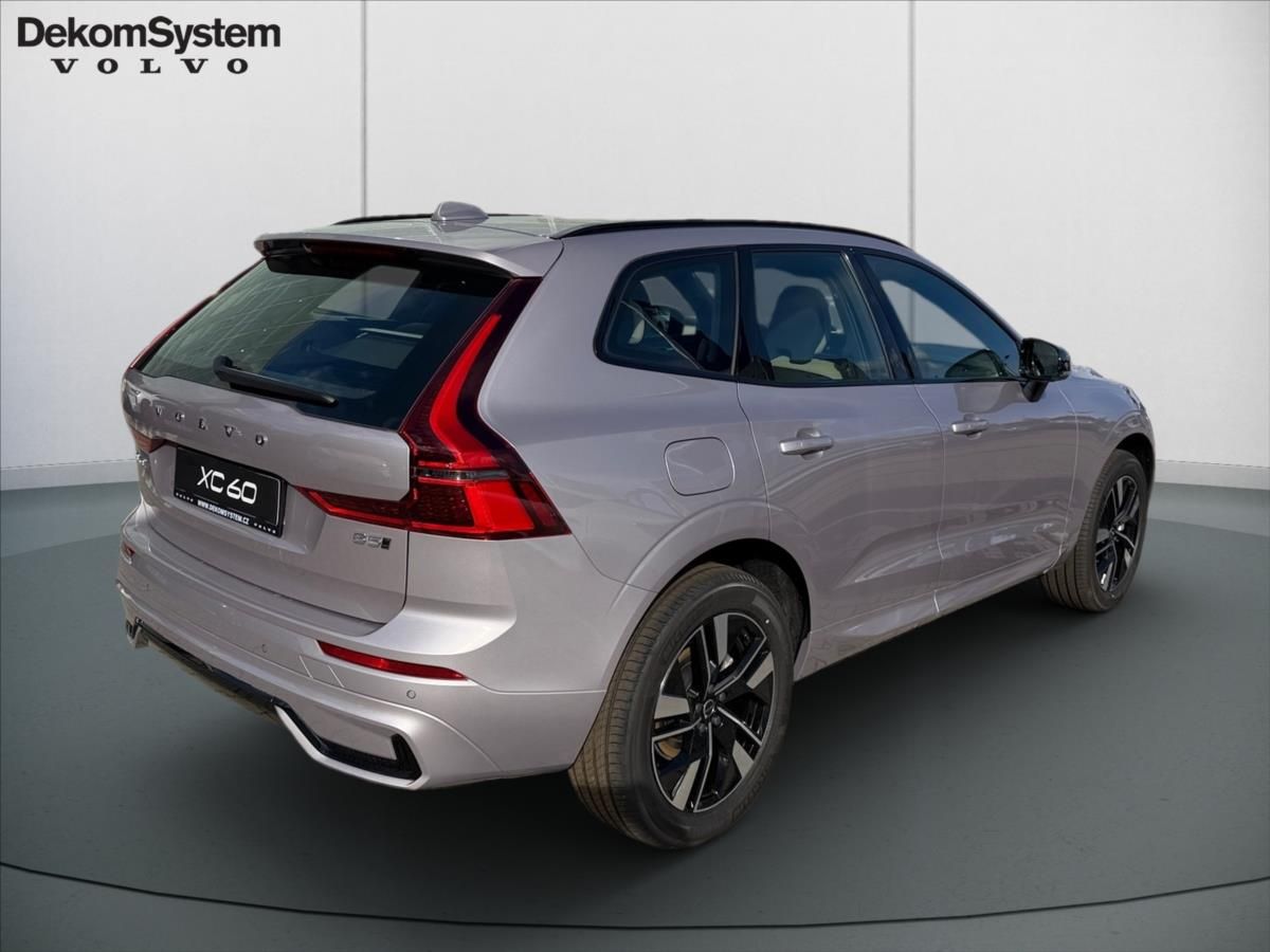 Volvo XC60, 2,0 B5 Plus Dark 4337 - fotka 4