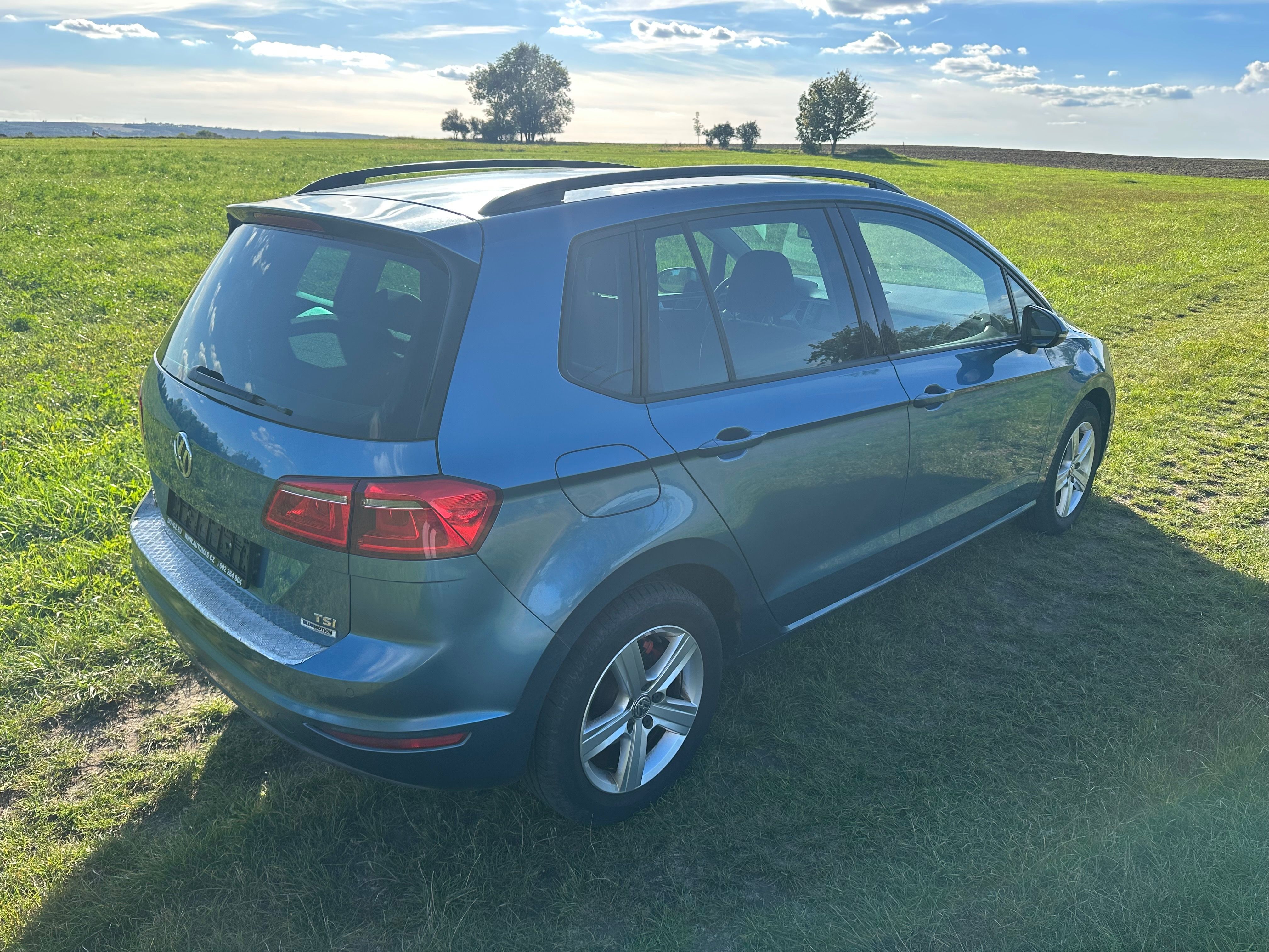Volkswagen Golf Sportsvan, 1.2TSI-81KW-63000KM-SERVISKA - fotka 4