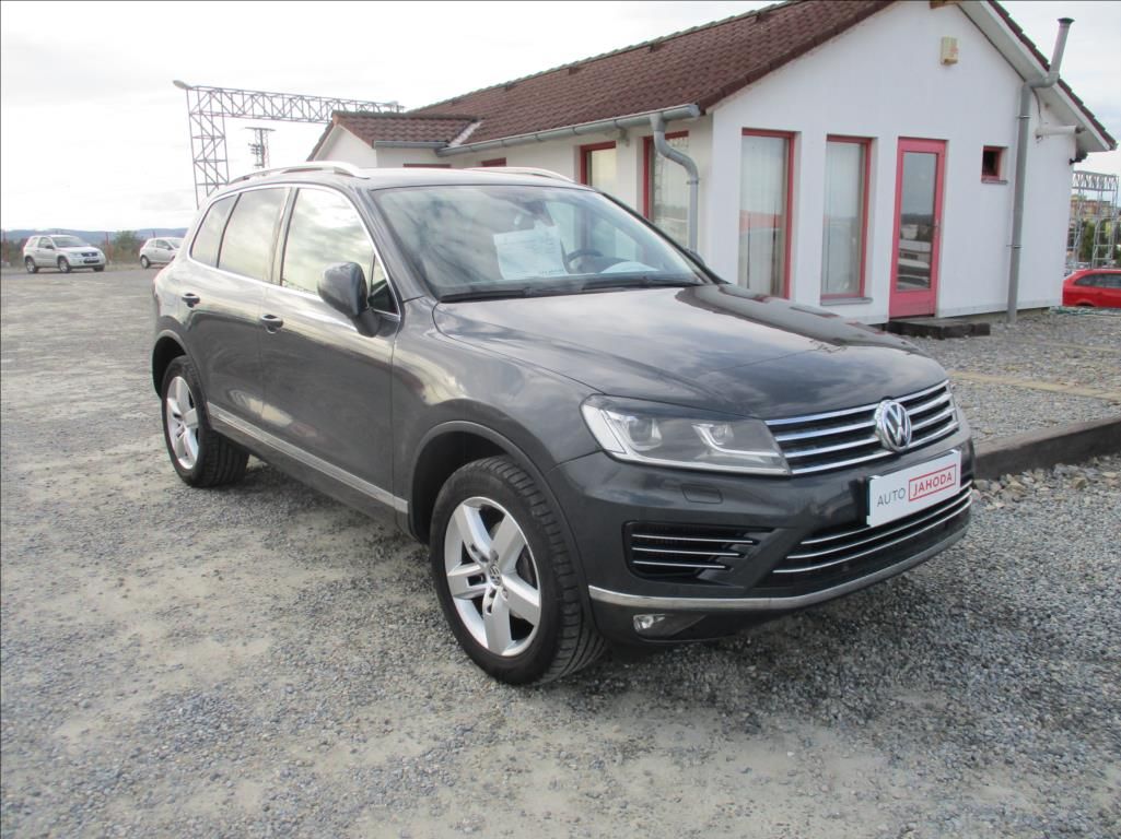 Volkswagen Touareg, 3,0 TDI, DSG,servis,el.tažné