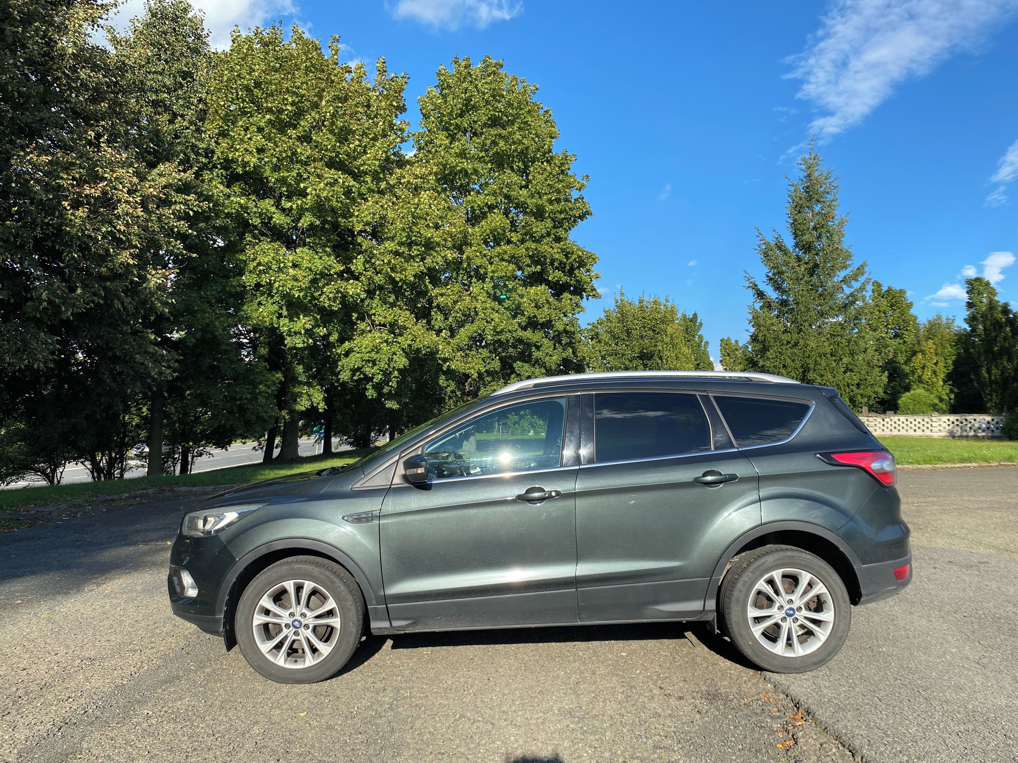 Ford Kuga, Ford Kuga 1,5 Ecoboos Titanium - fotka 3