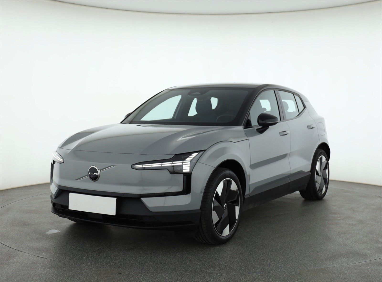 Volvo EX30, 69kWh Single Motor, SoH 97% - fotka 2