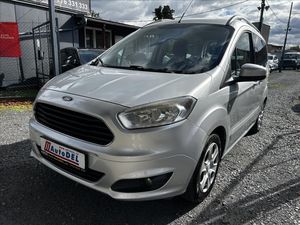 Ford Tourneo Courier, 1,0 i 74 kW  Tempomat,Isofix