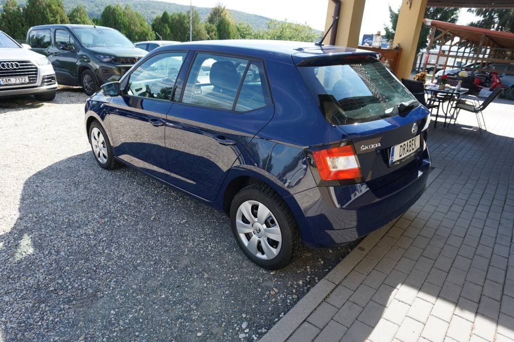 Škoda Fabia, 1,0 1.Majitelka NOVÉ V ČR - fotka 2