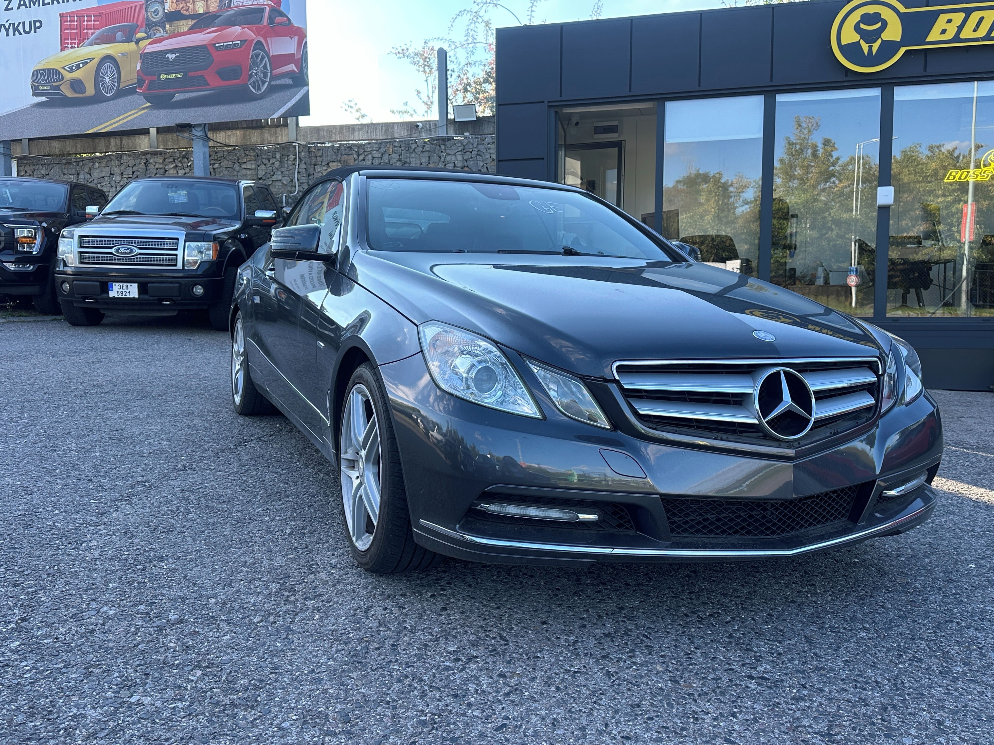 Mercedes-Benz Třídy E, Mercedes-Benz E 350 2012