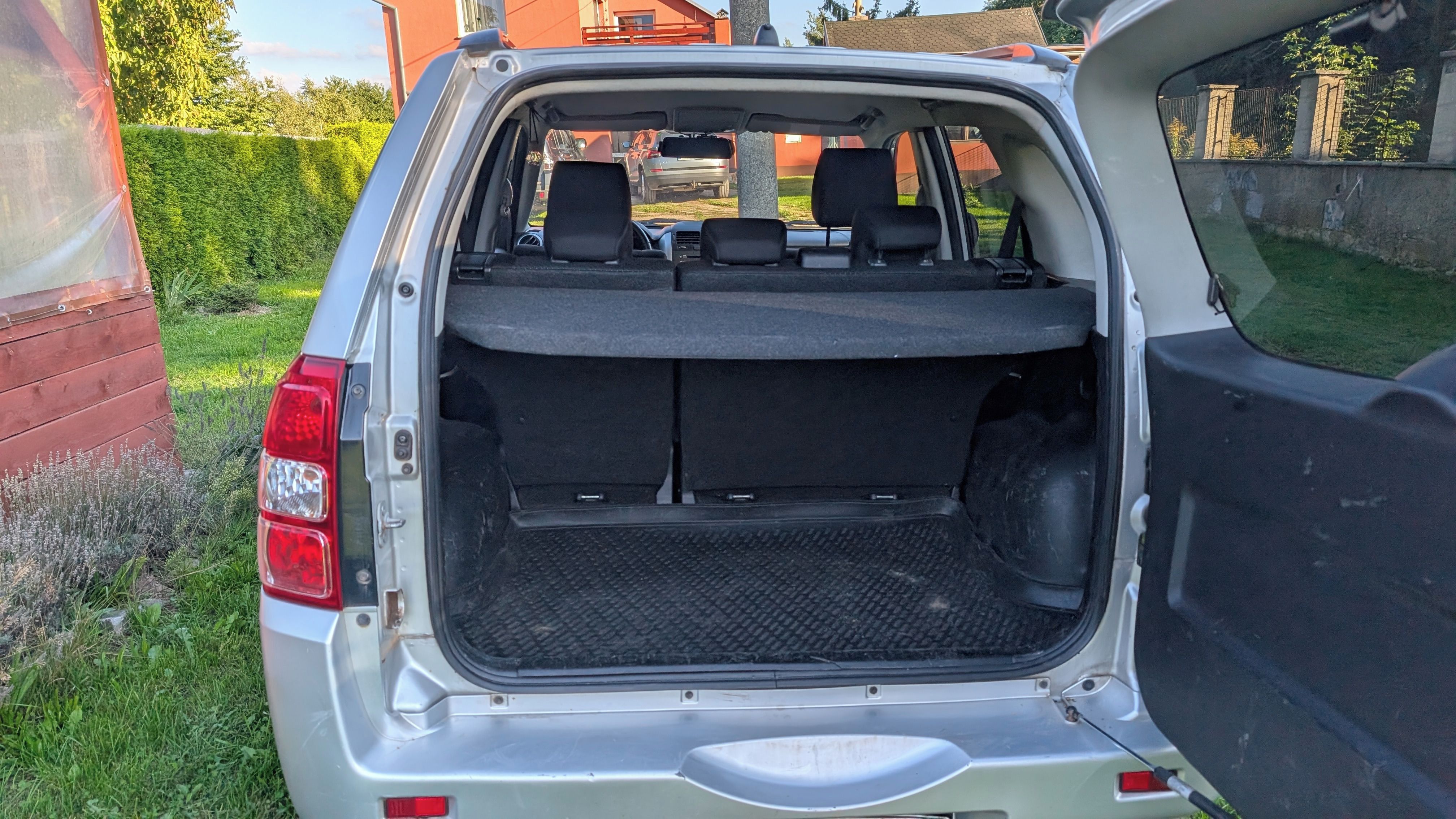 Suzuki Grand Vitara, Suzuki Grand Vitara 2.4 manual - fotka 4