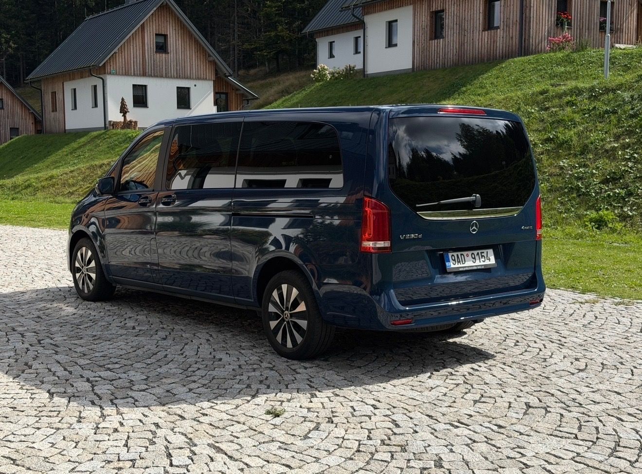 Mercedes-Benz Třídy V, V 250d 4MATIC Xl 7 míst DPH - fotka 6