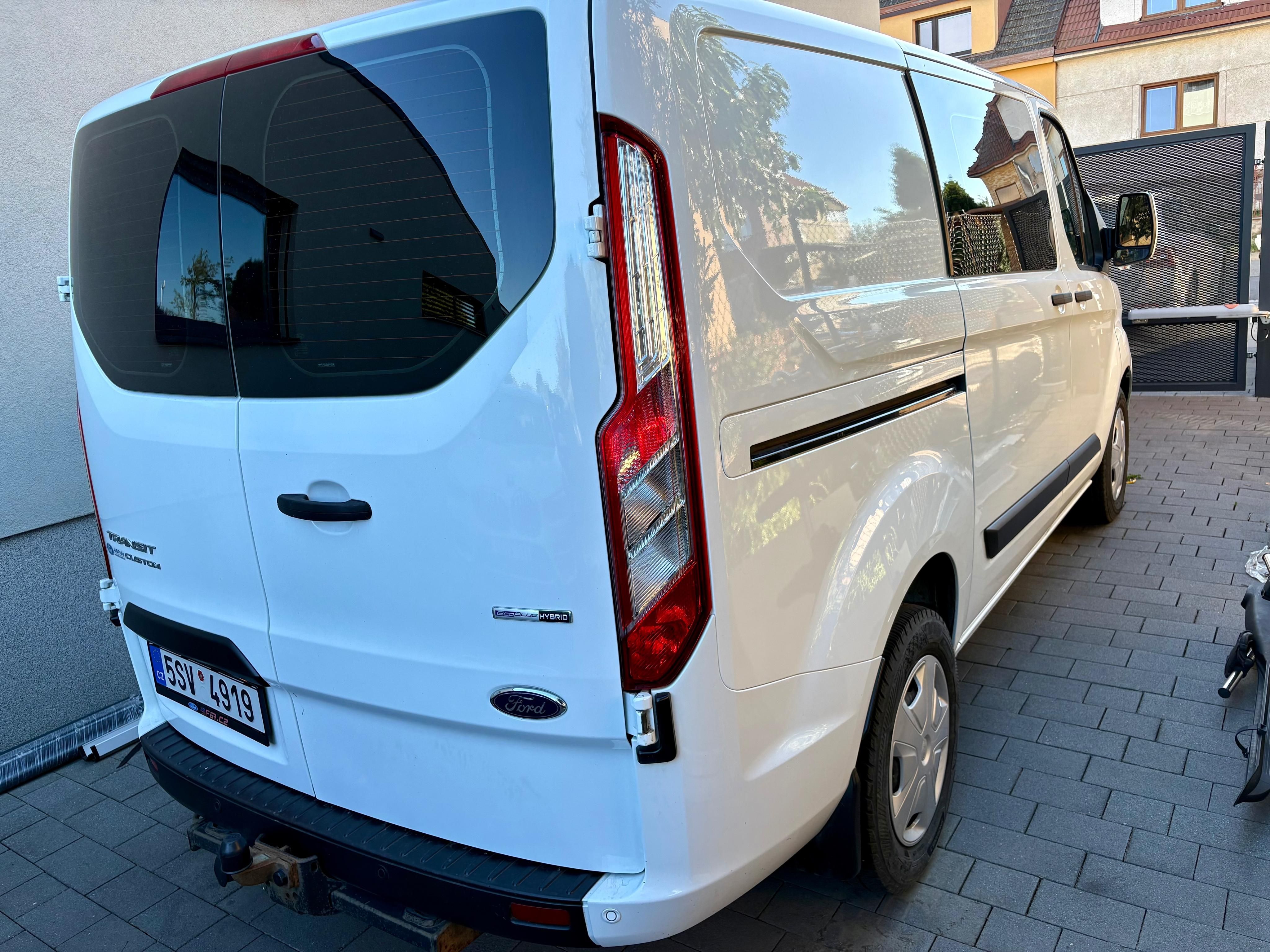 Ford Transit Custom, Ford Transit Custom, 6 míst - fotka 5
