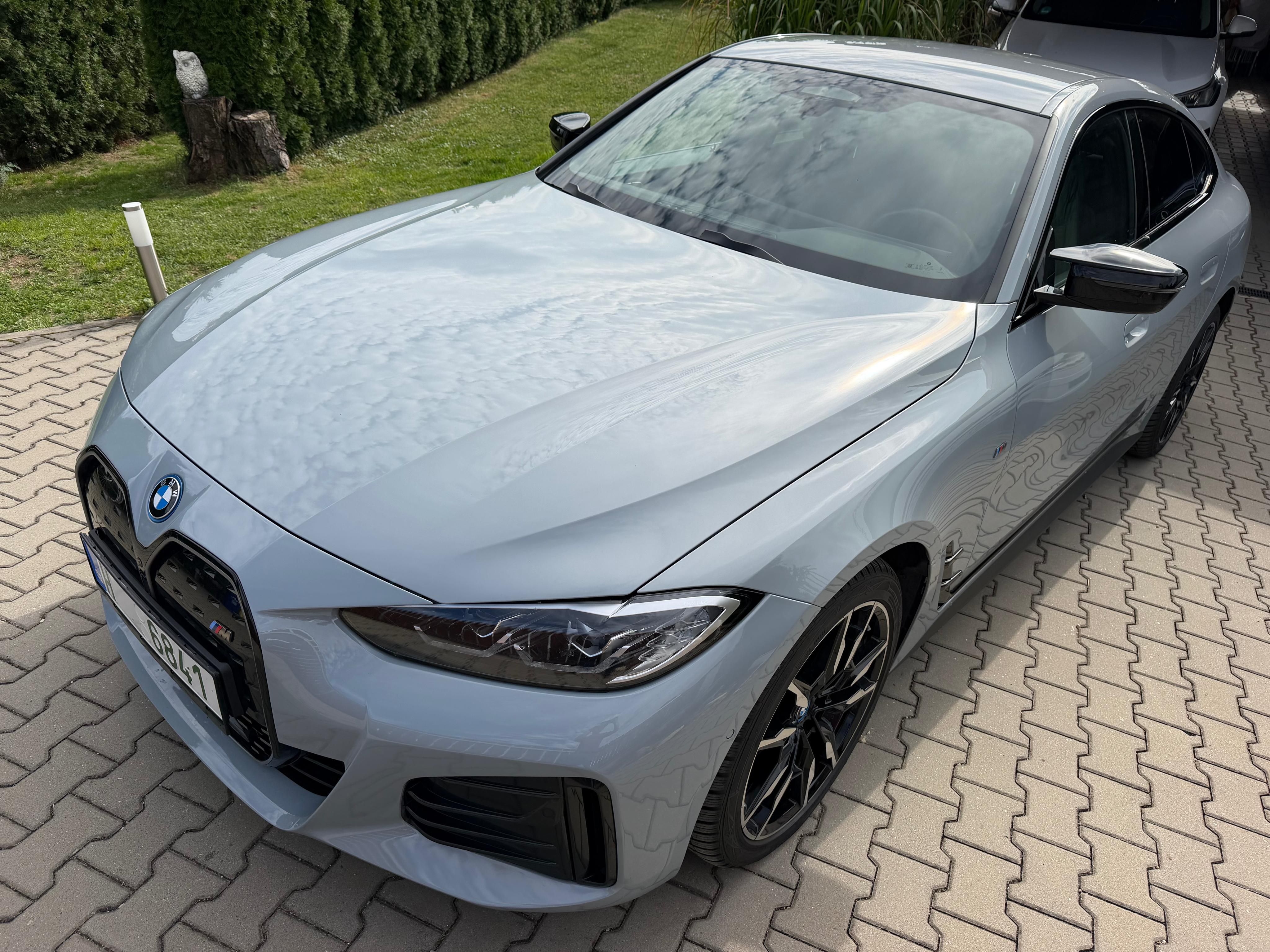 BMW i4, xDrive M50, 83,9kWh, SoH 95% - fotka 4