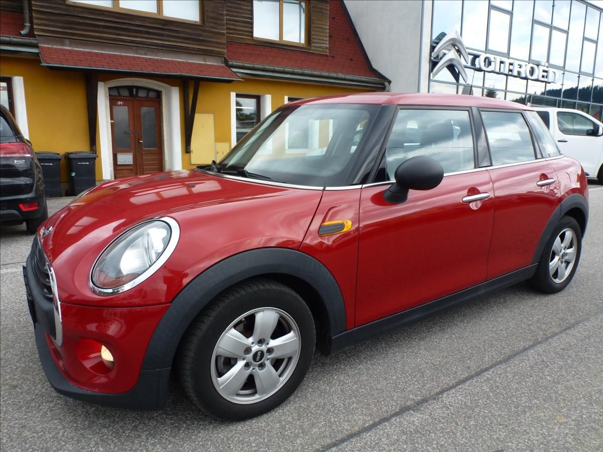 Mini One, 1,5 D 5 dveří  TWINPOWER TURBO