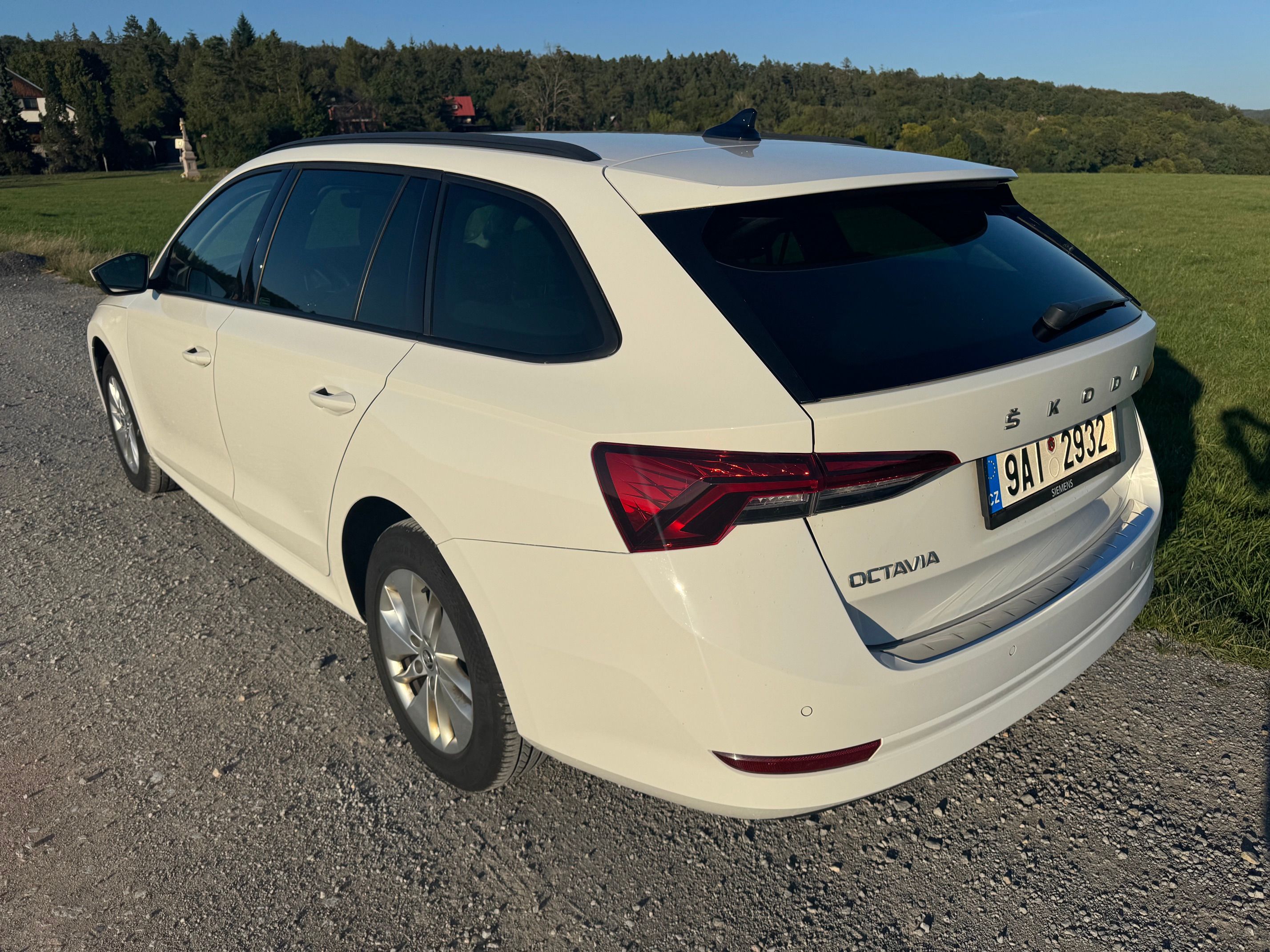 Škoda Octavia, 1.5TSI 110kW AMBITION+ ACC ČR - fotka 4