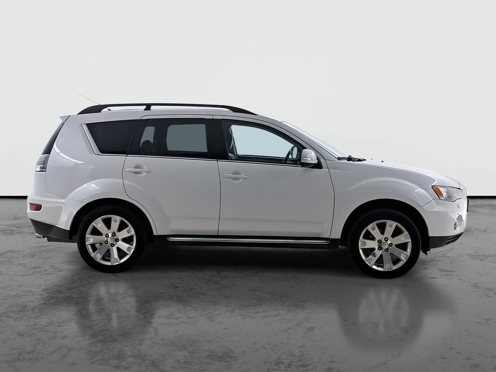Mitsubishi Outlander, 2.2 DI-D, 4X4, Automat - fotka 6