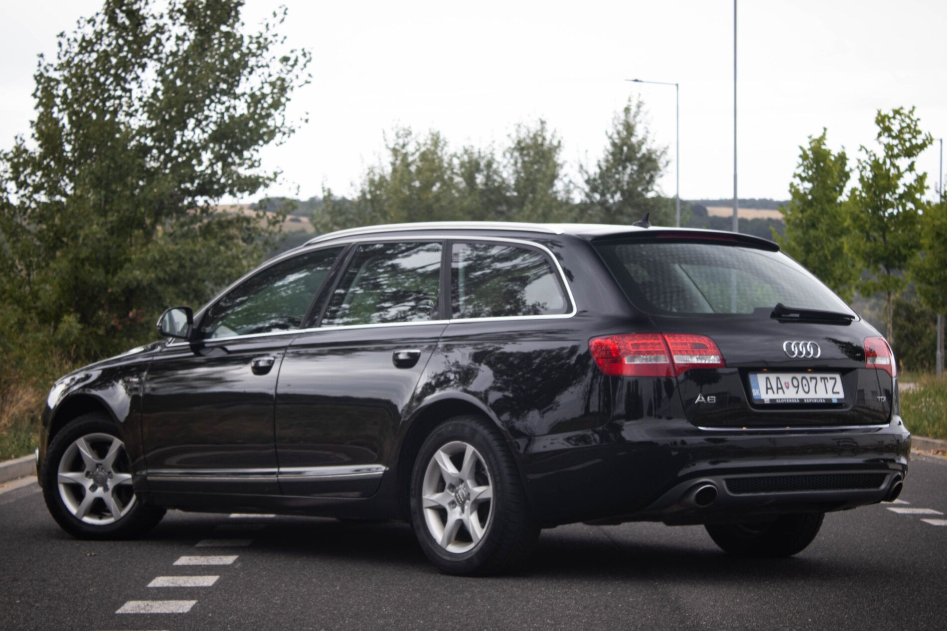 Audi A6 Avant - fotka 4