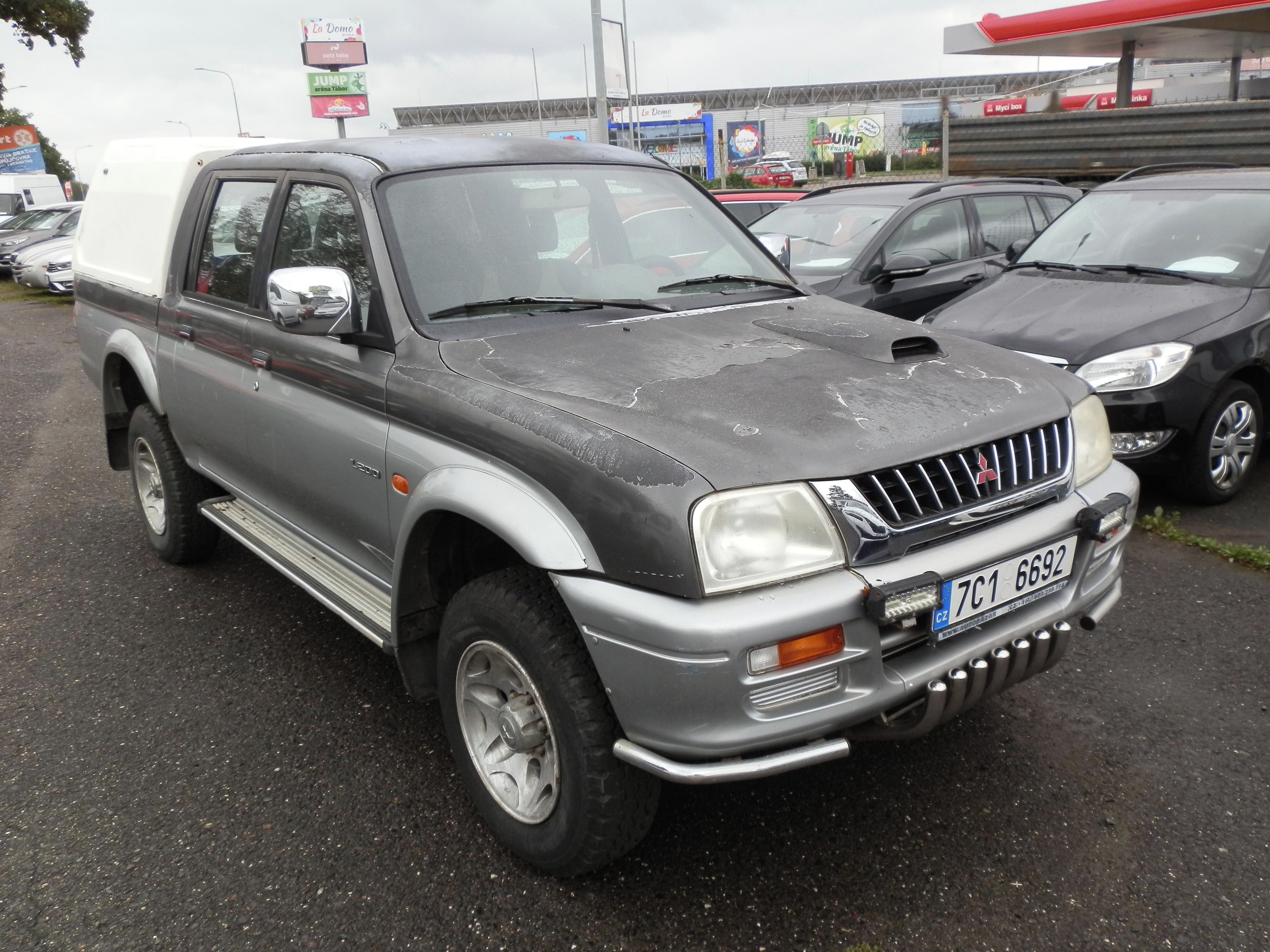 Mitsubishi L200