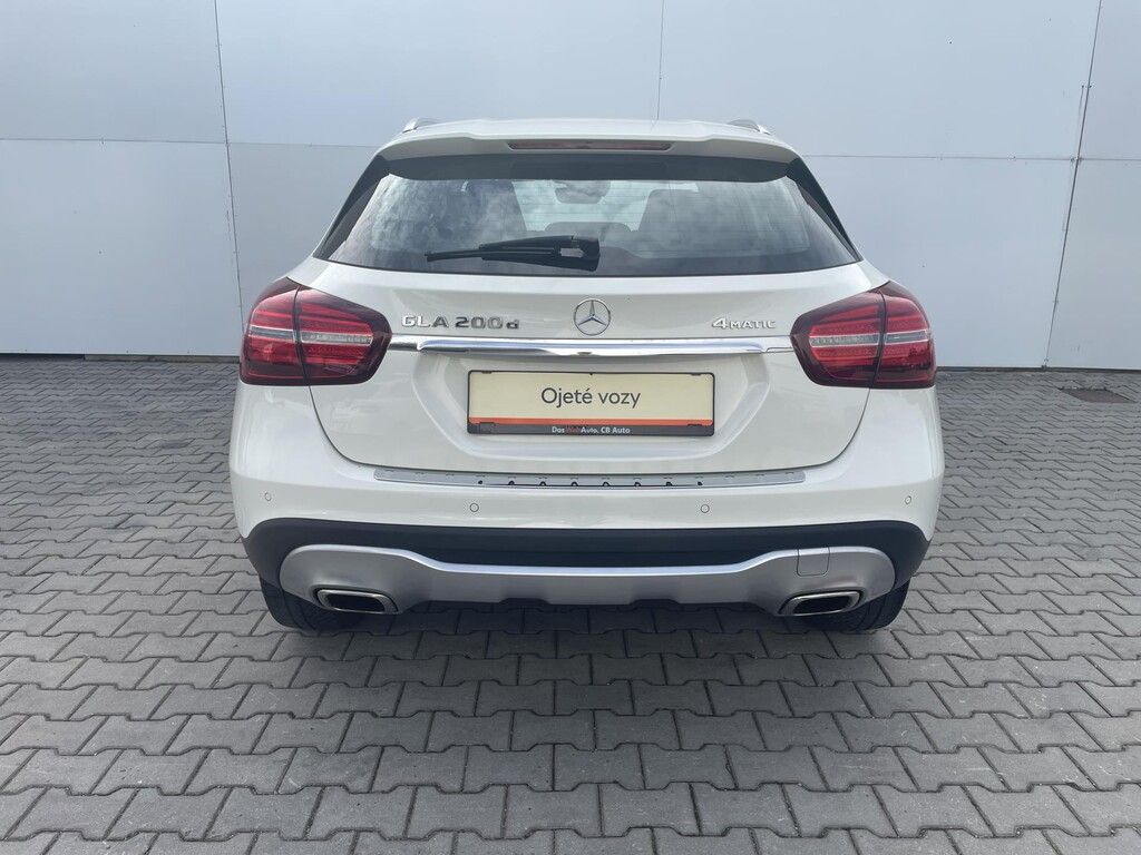 Mercedes-Benz GLA, 2.0 TDi 100 kW - fotka 5