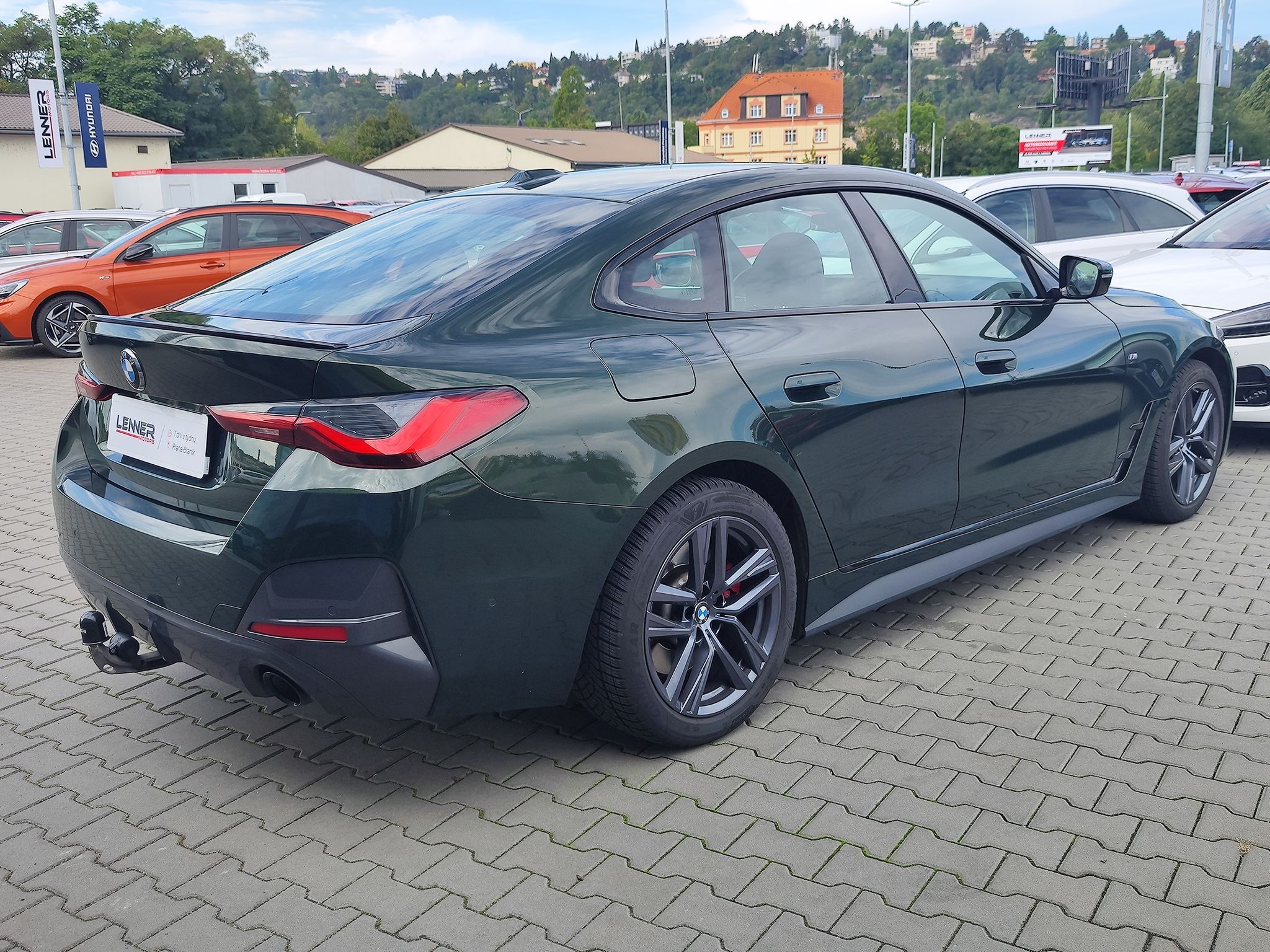 BMW Řada 4, 420d xDrive/140kW M Paket AT - fotka 5