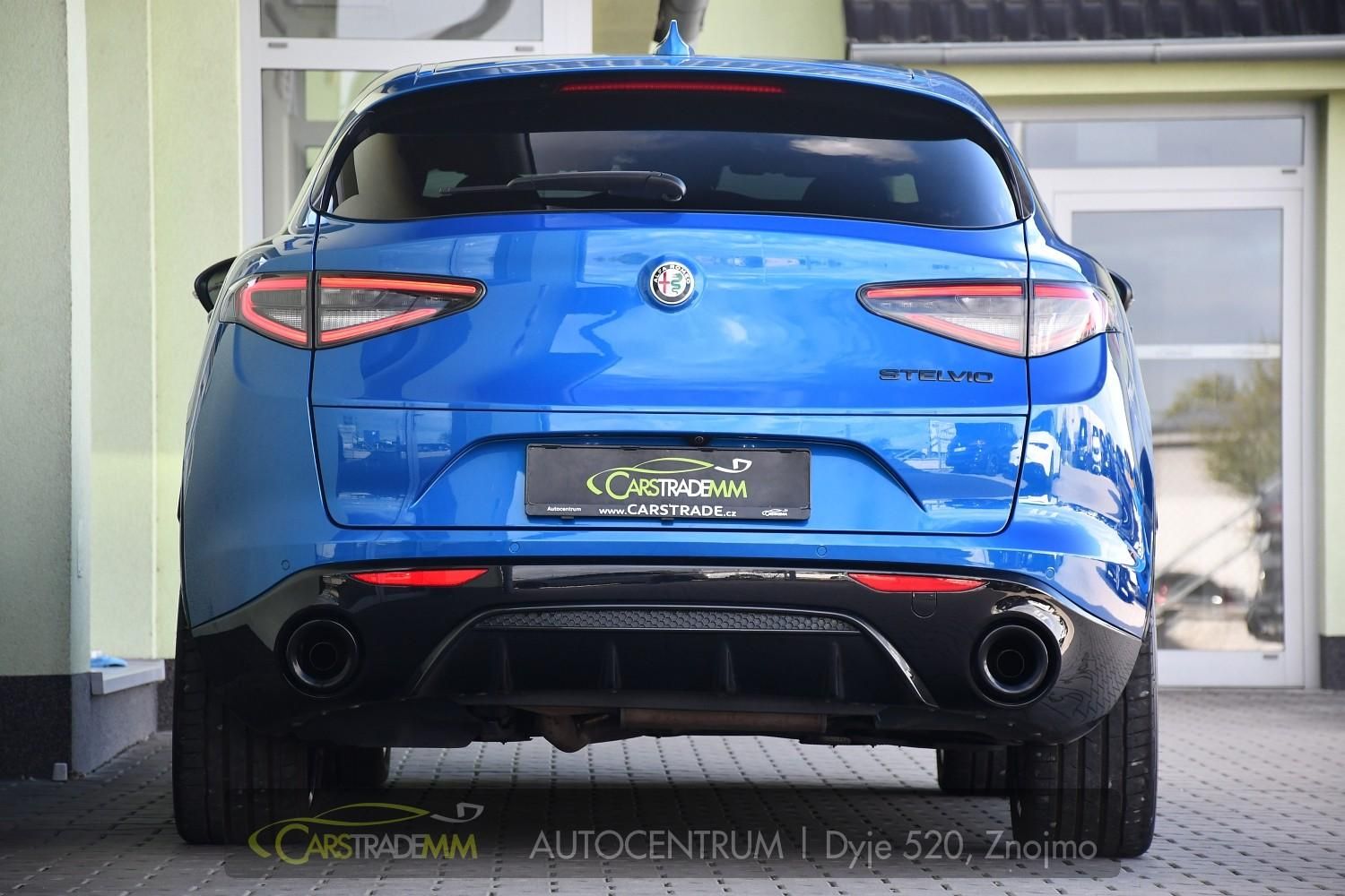 Alfa Romeo Stelvio, 2.2 Diesel 16V 154kW VELOCE Q4 - fotka 4