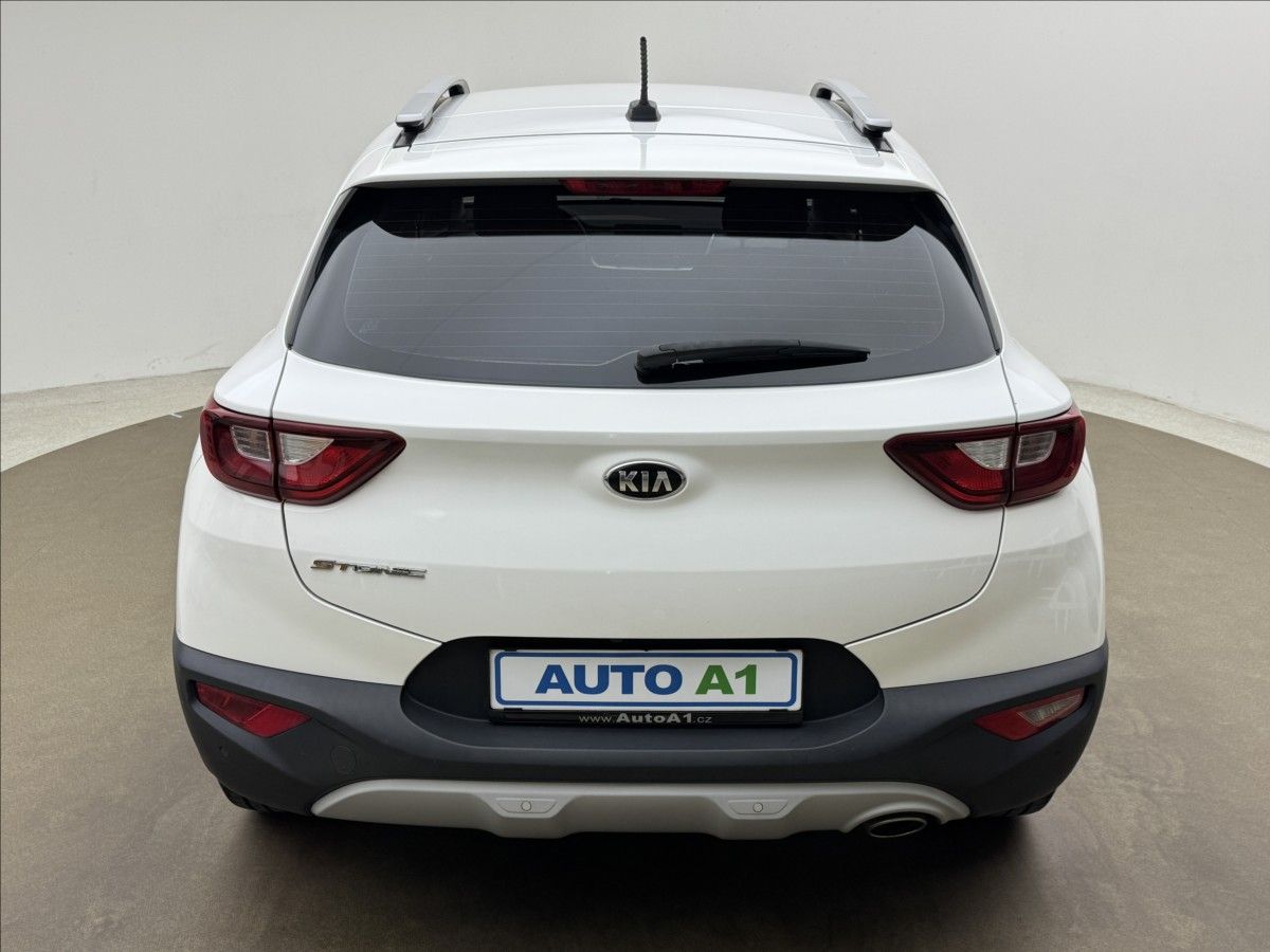 Kia Stonic, 1,4 i SERVIS KAMERA 2X KOLA ČR - fotka 5
